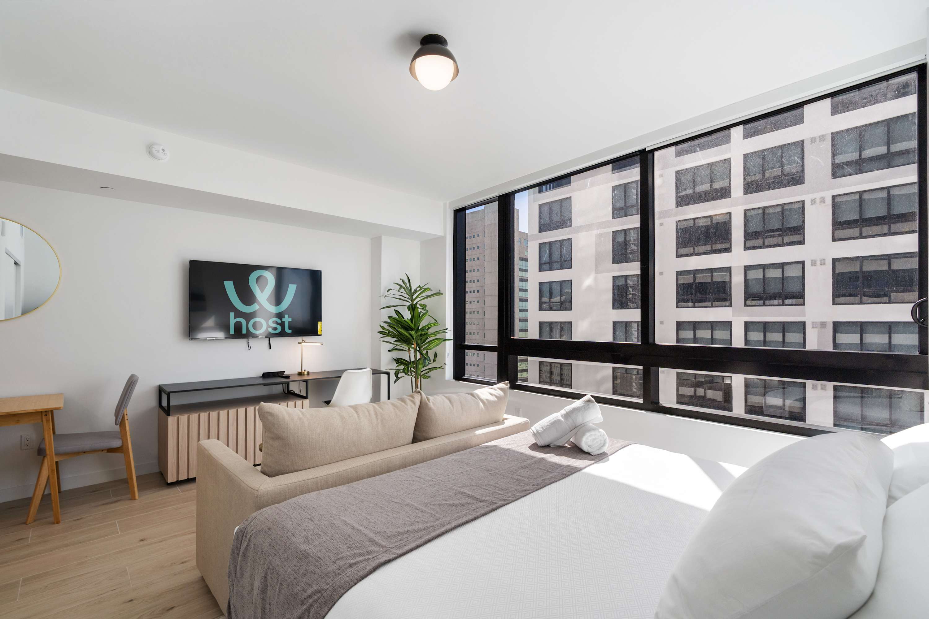Downtown Miami Studio with RoofPool