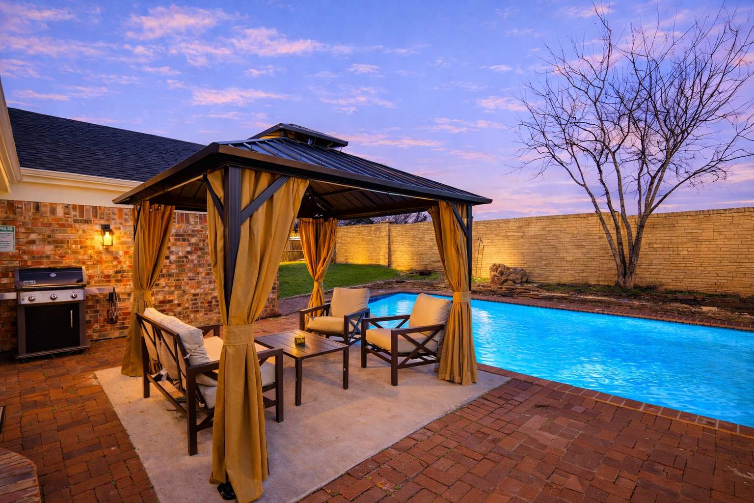 Heart of Grand Prairie | 3BD with Pool, Patio, BBQ — Grand Prairie, TX — vacation rental