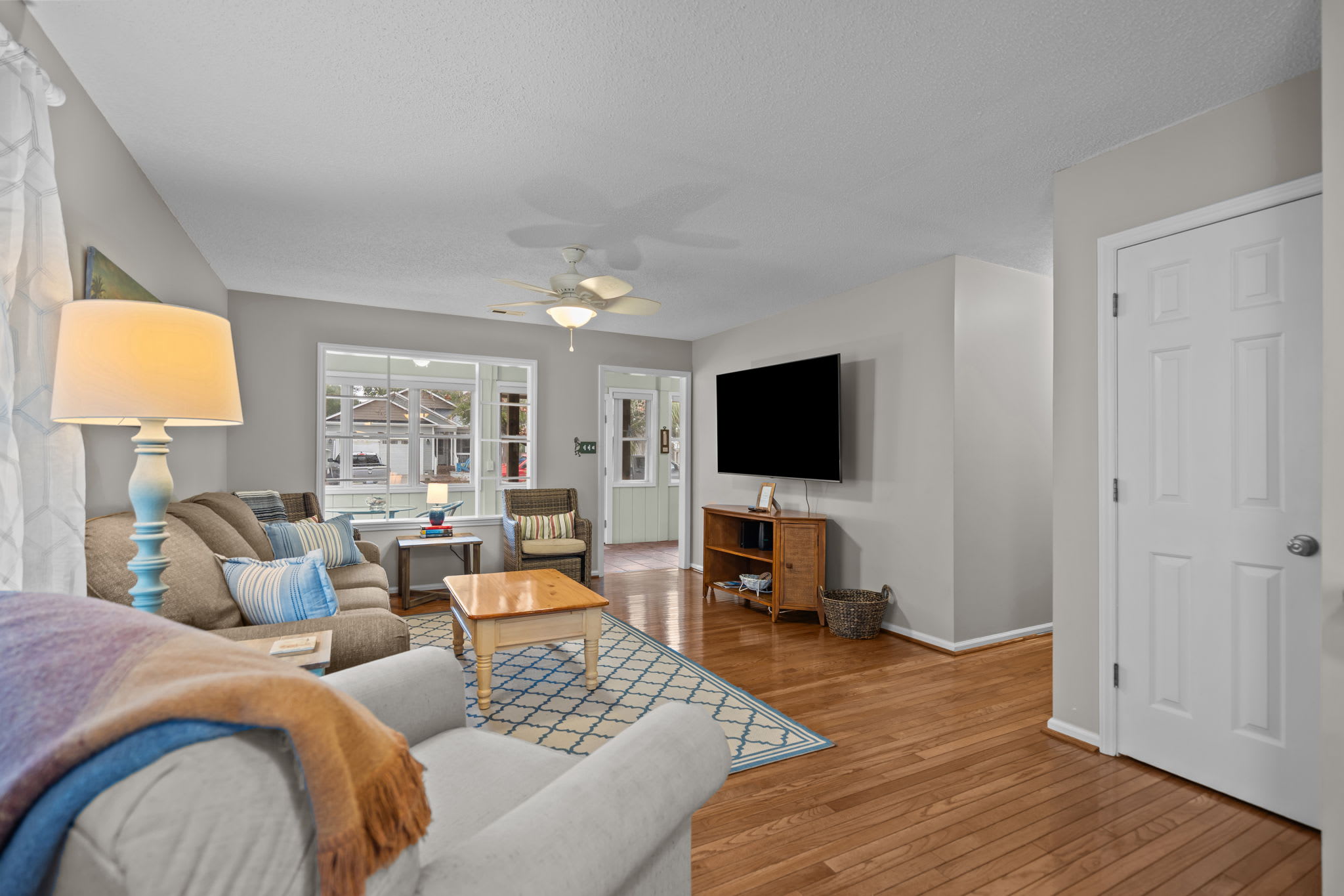 NE 38th Street Dog Friendly Star Spangled Manor | Photo 18