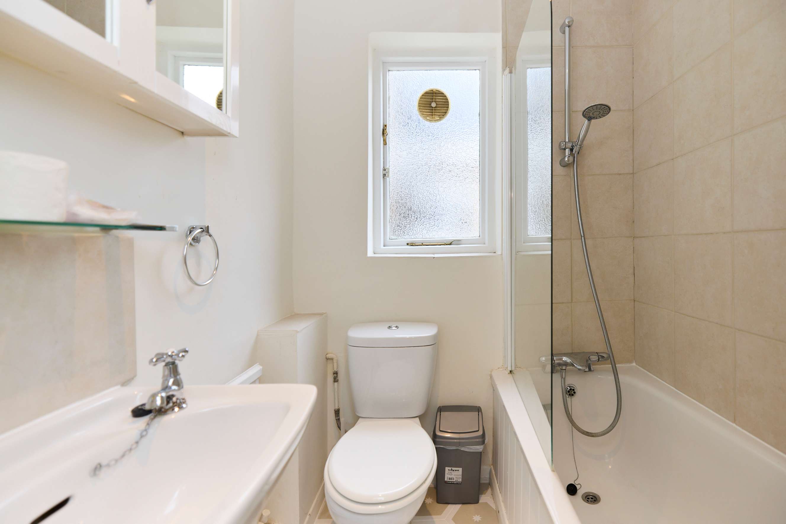 The Loft Above - Fulham in Sherbrooke Road 101 SW6 7QL - Property image 6 - VivreStays