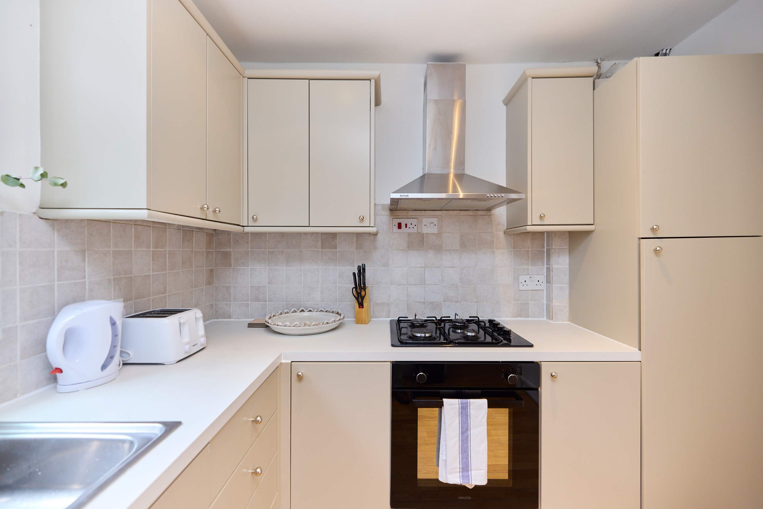 The Loft Above - Fulham in Sherbrooke Road 101 SW6 7QL - Property image 11 - VivreStays