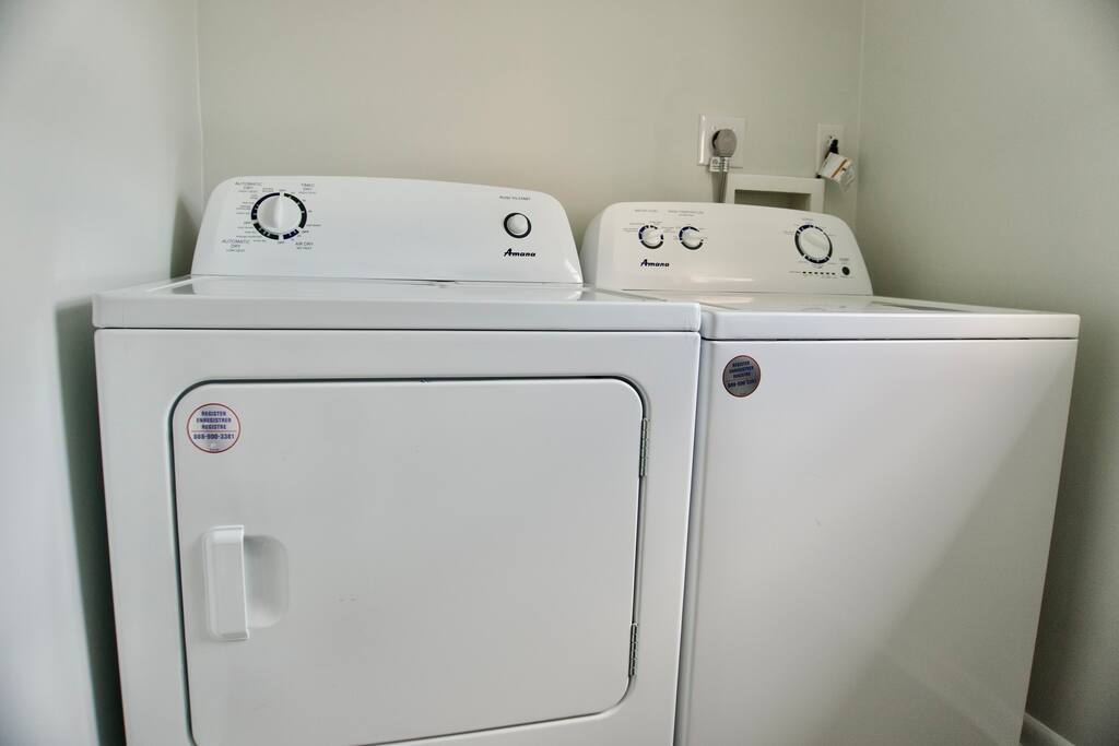 Wavecrest Grand with Pool Great for Groups