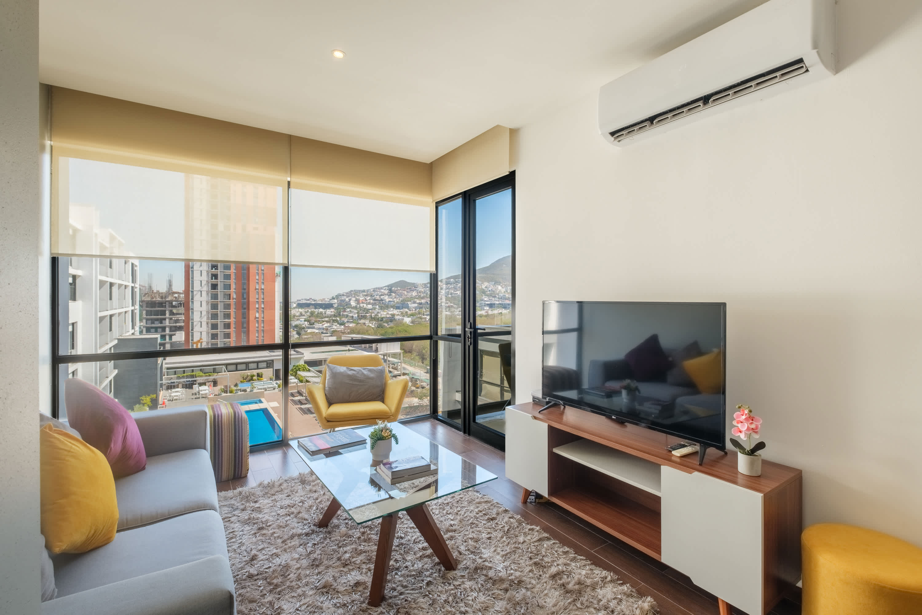2Bed/2Bath, Pool, Gym & Mountain Views! — Monterrey, Nuevo León — vacation rental