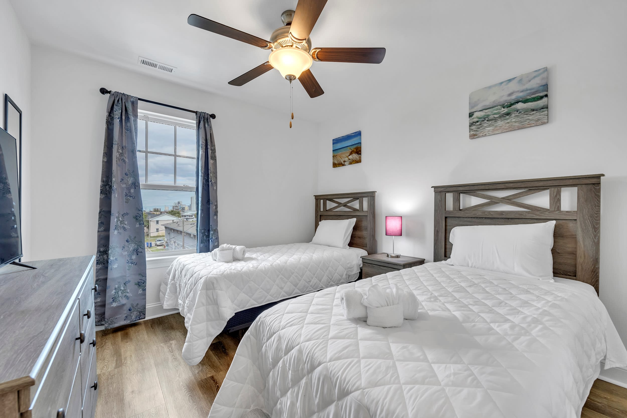 Horizon Dune Pet Friendly House Walk to Beach