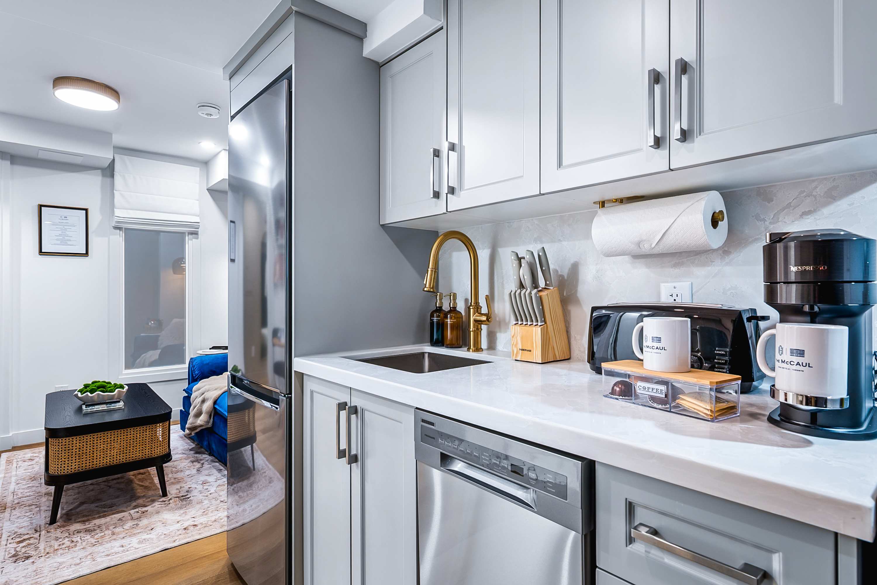 Fully equipped kitchen with modern appliances.