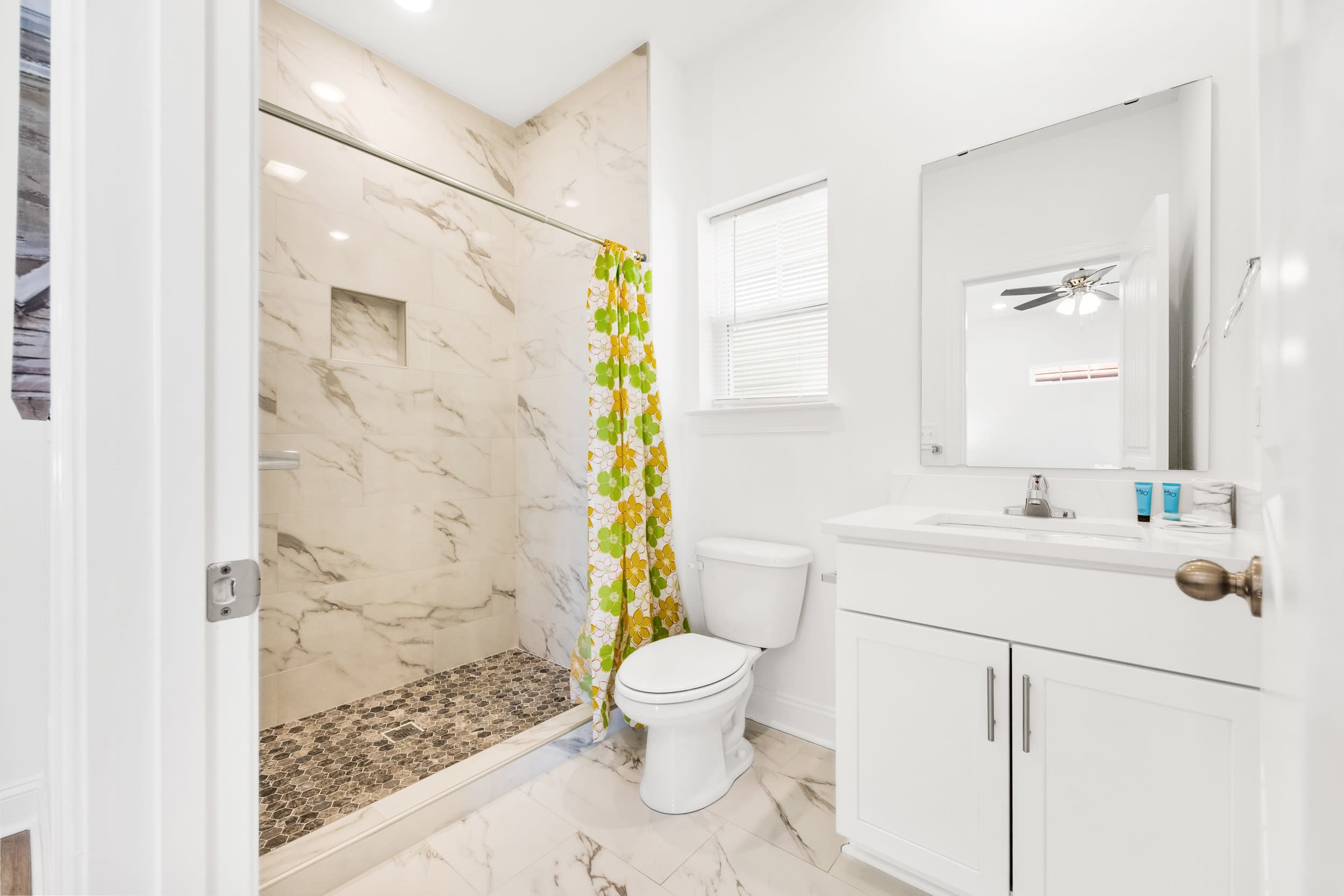 Emerald Horizon New Beach House Free Pets
