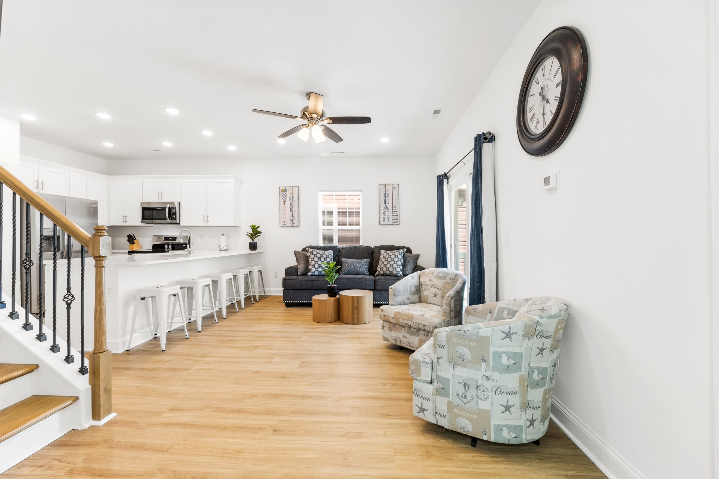 Emerald Horizon New Beach House Free Pets