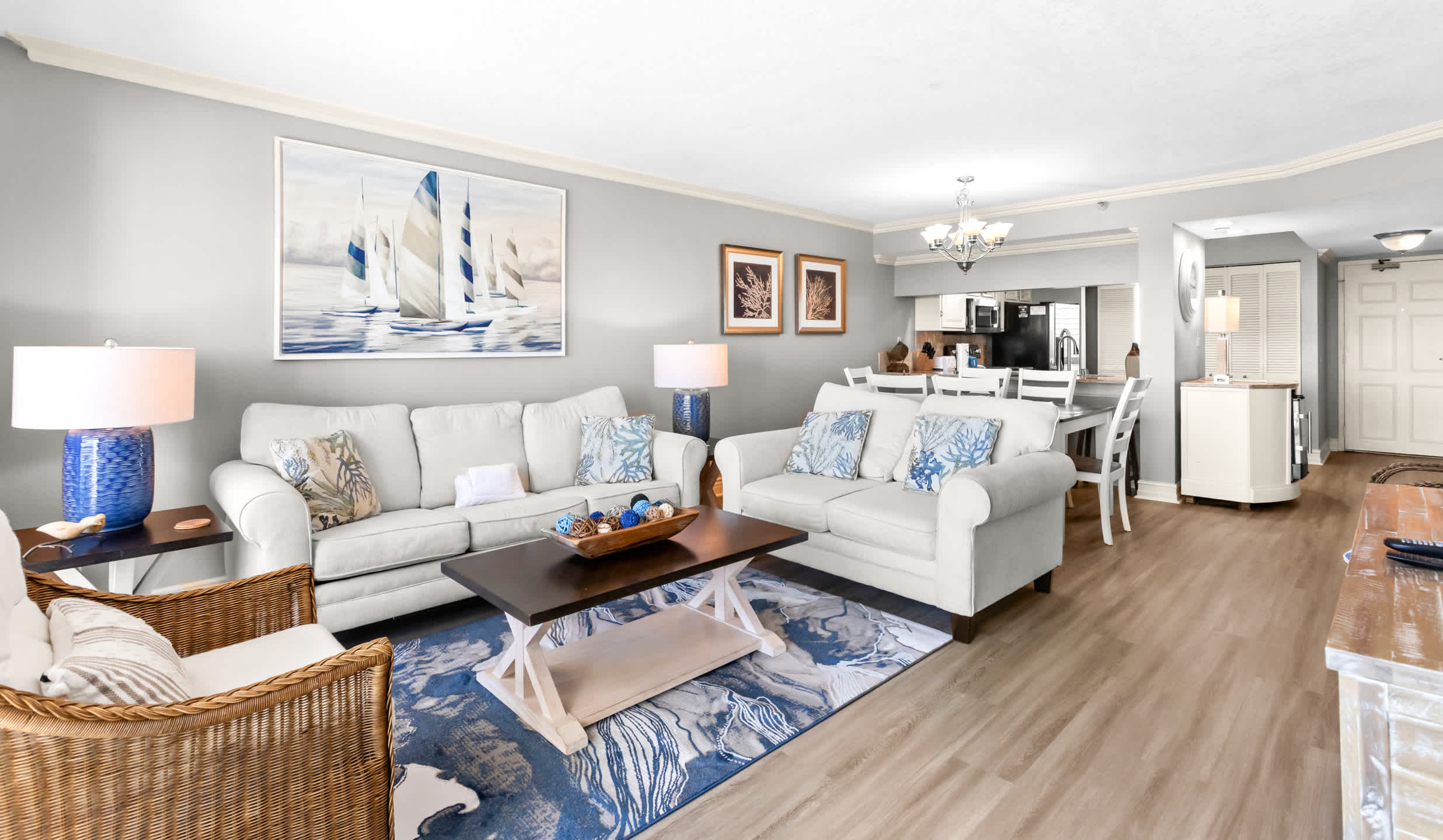 Emerald Towers 1202 17