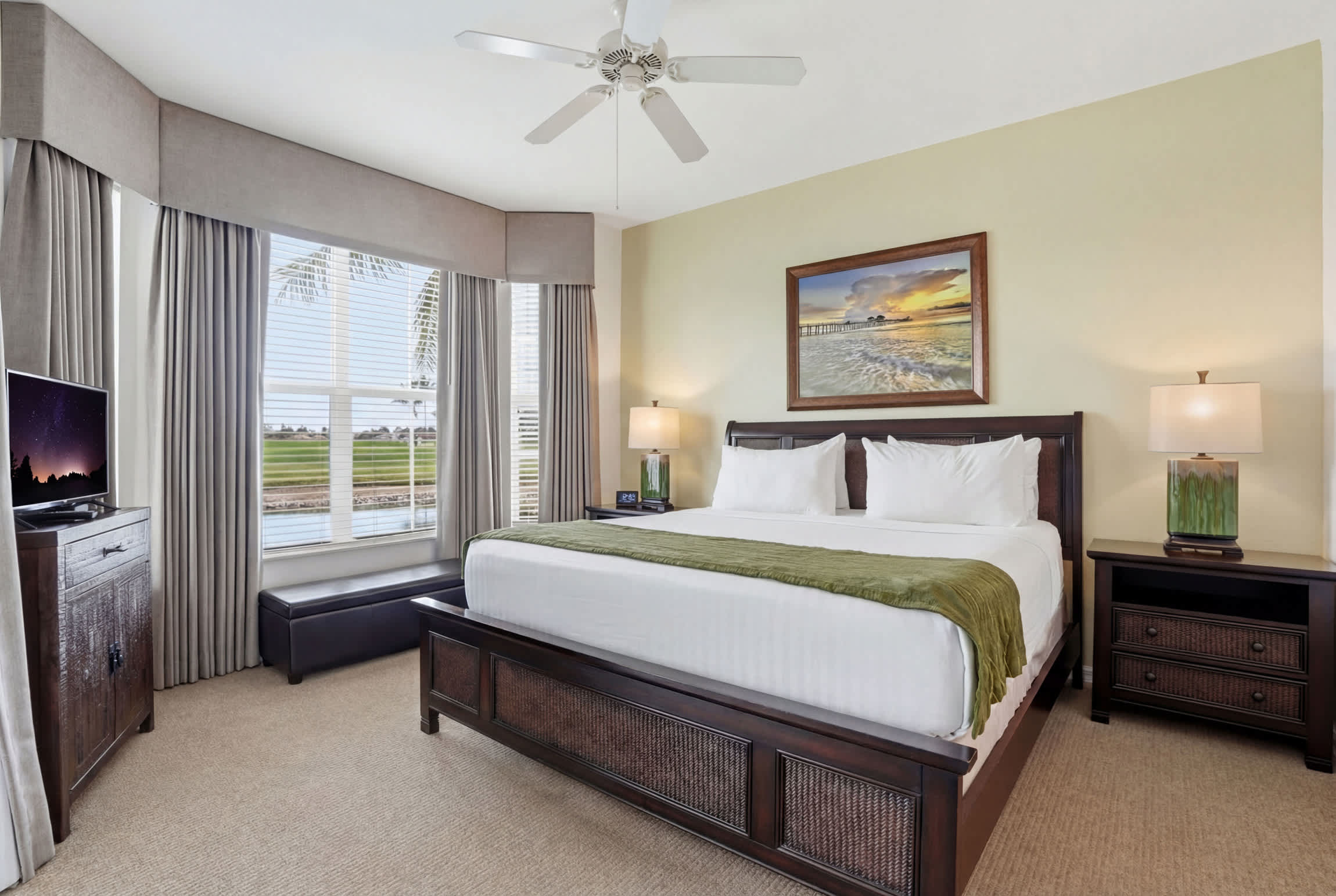 Greenlinks Standard 2 Bedroom with Sleeper Sofa | Photo 2