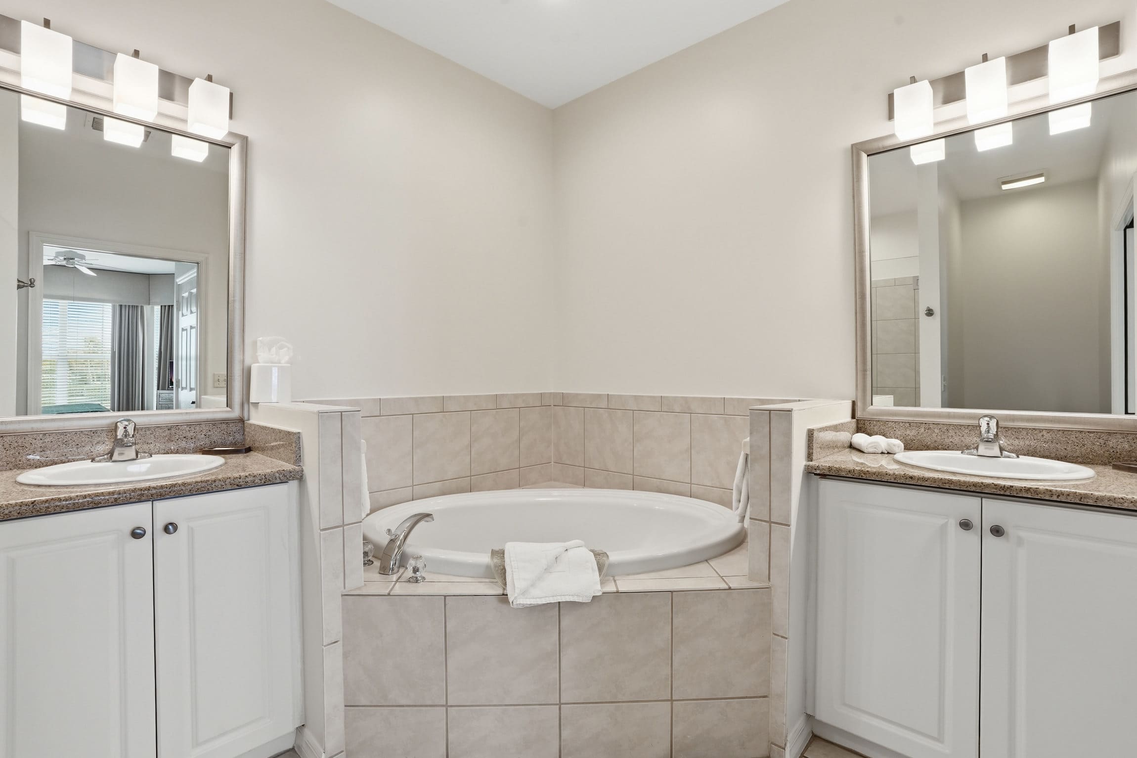 GL Standard 2 Bed KQ | Photo 4