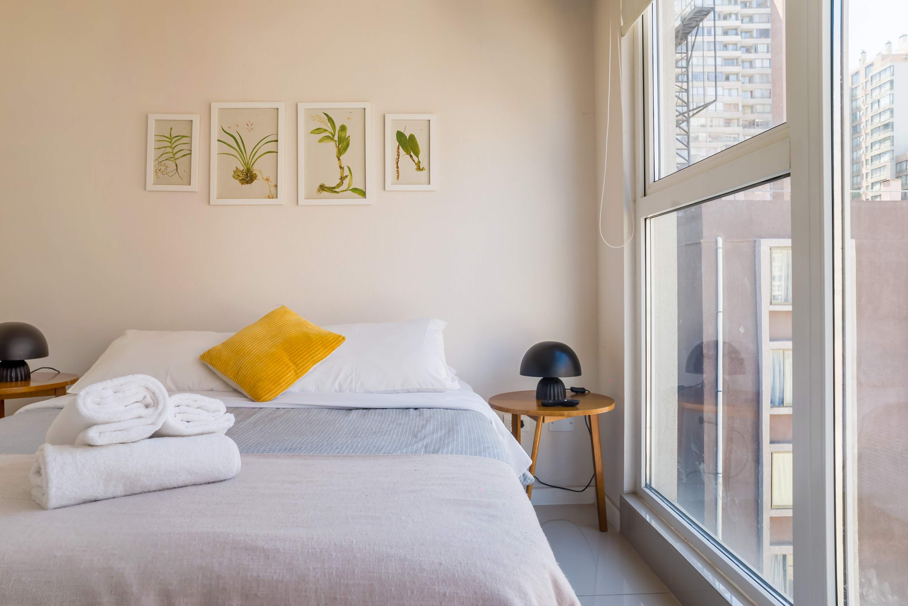 Stylish 1BR Oasis in Santiago | Central Location