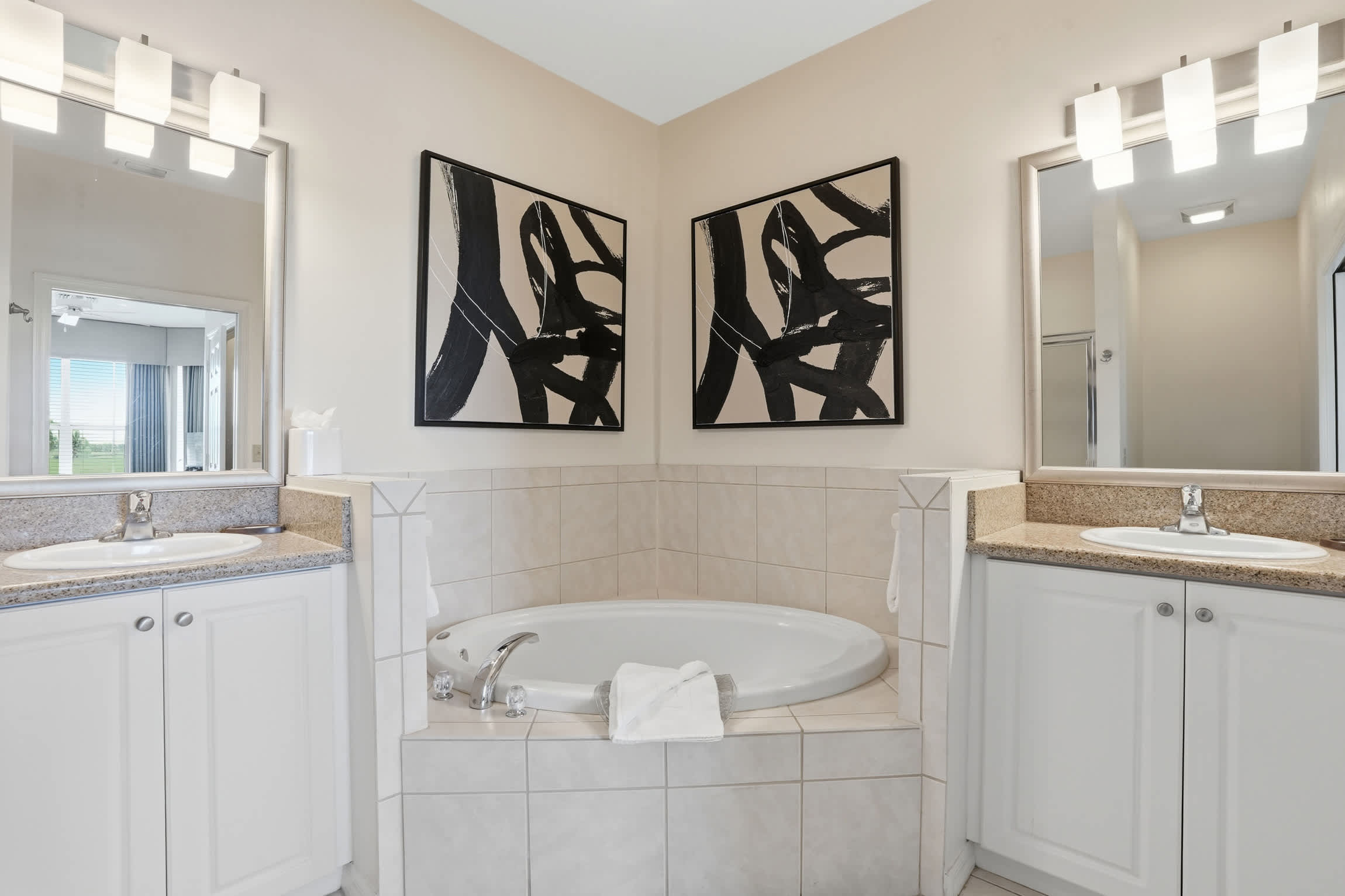 1122 Golf and Lake View Sleeps 6 | Photo 22