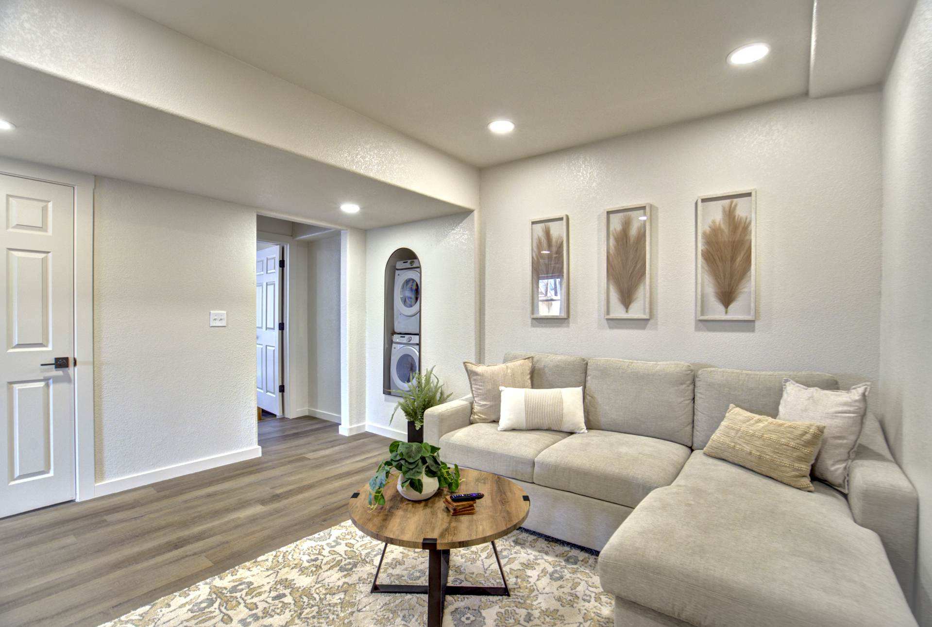 Modern 2BR Home, Sleeps 8,Grill,Hot Tub & Fire Pit — Pueblo West, CO — vacation rental