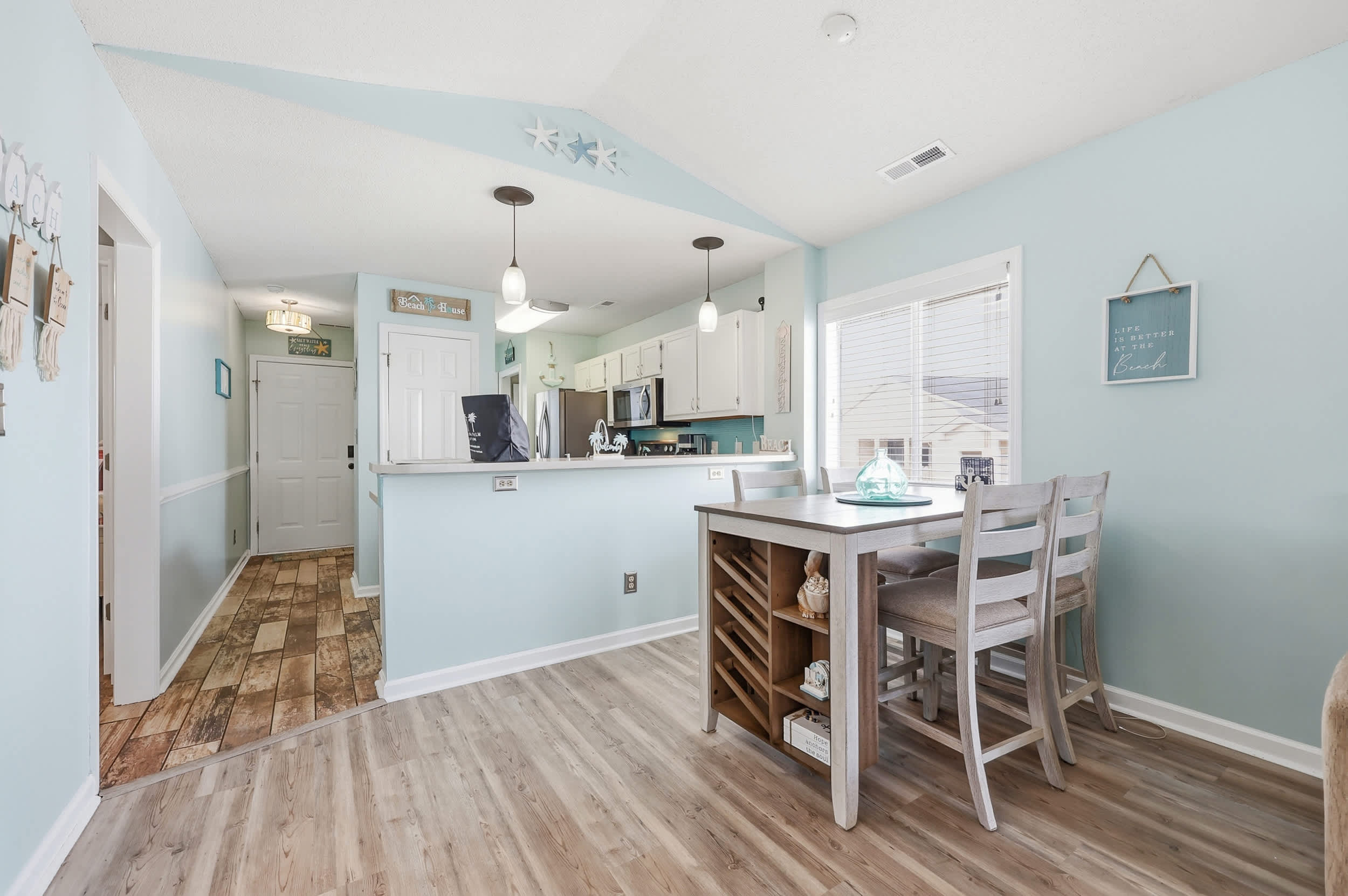 Waterway Paradise Escape Gated Coastal Retreat
