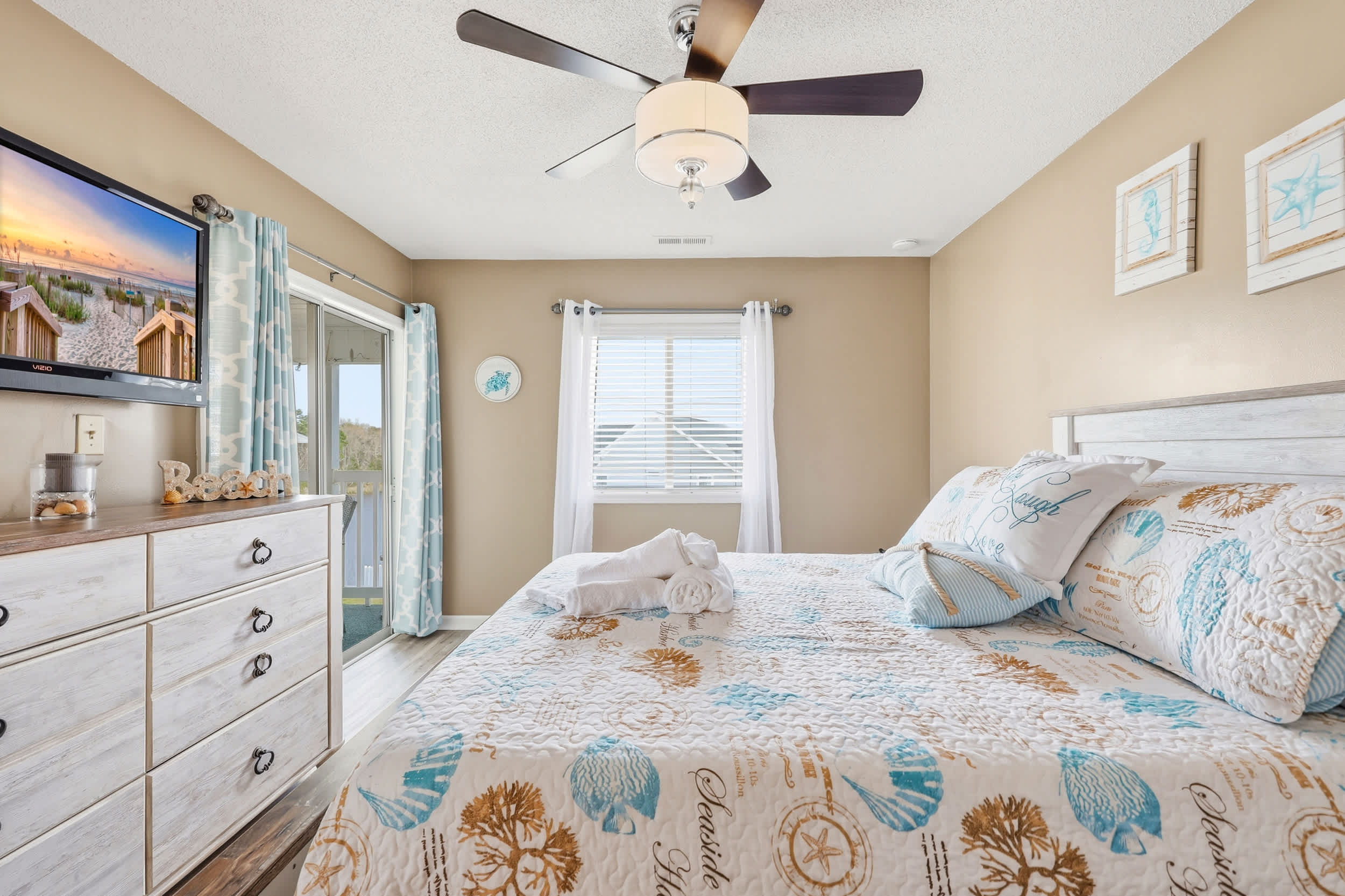 Waterway Paradise Escape Gated Coastal Retreat