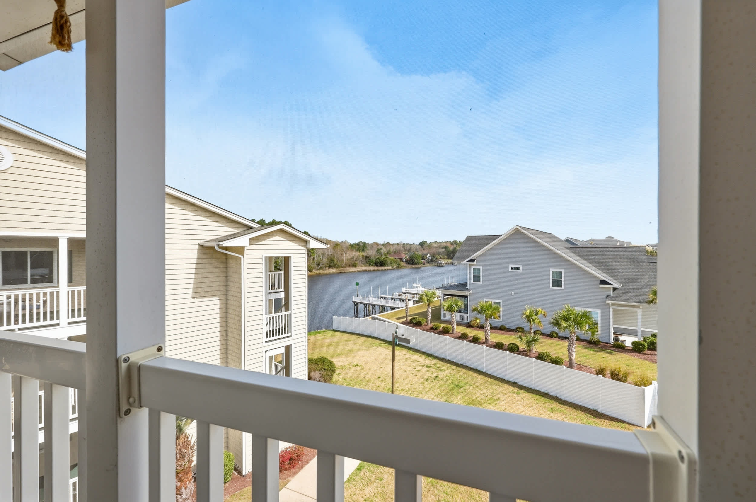 Waterway Paradise Escape Gated Coastal Retreat