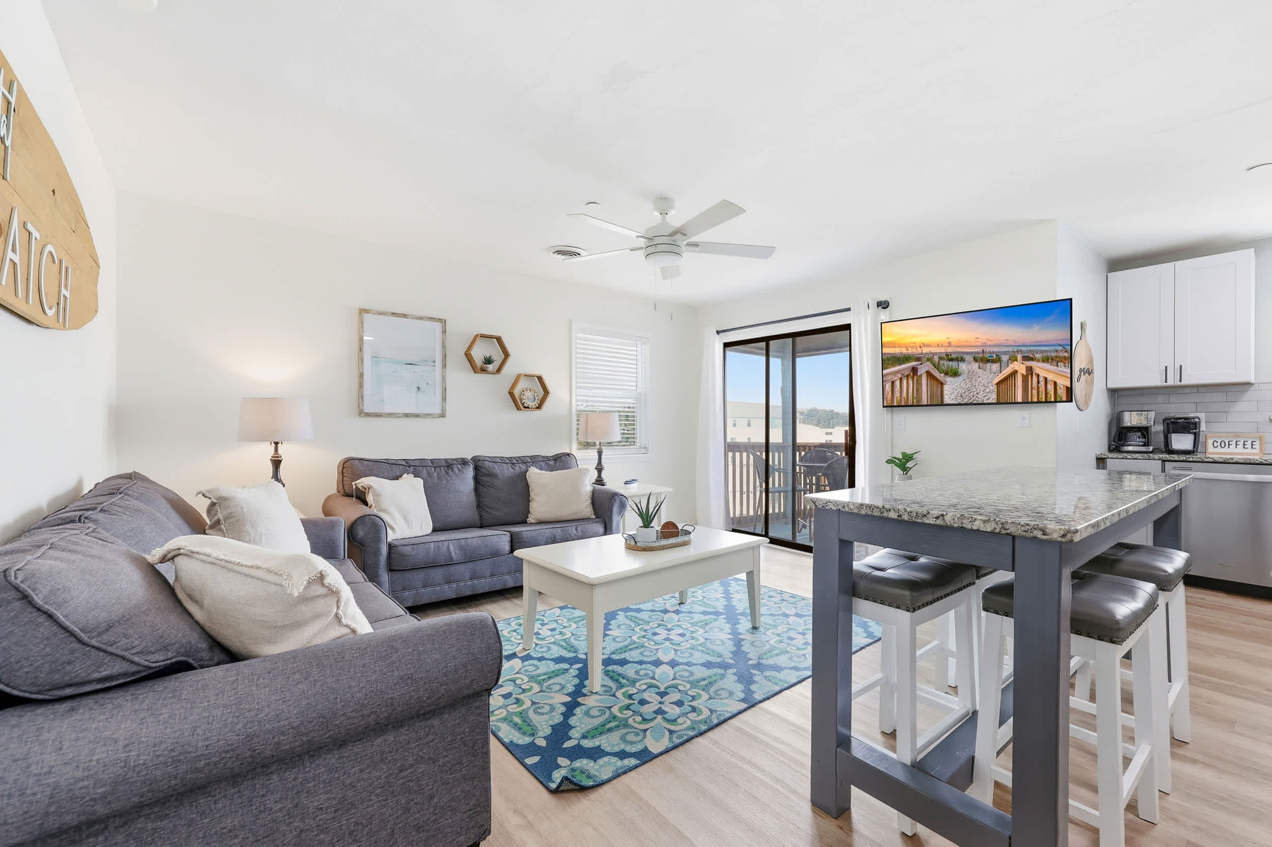 Ocean Terrace Modern Villa Steps to Sea