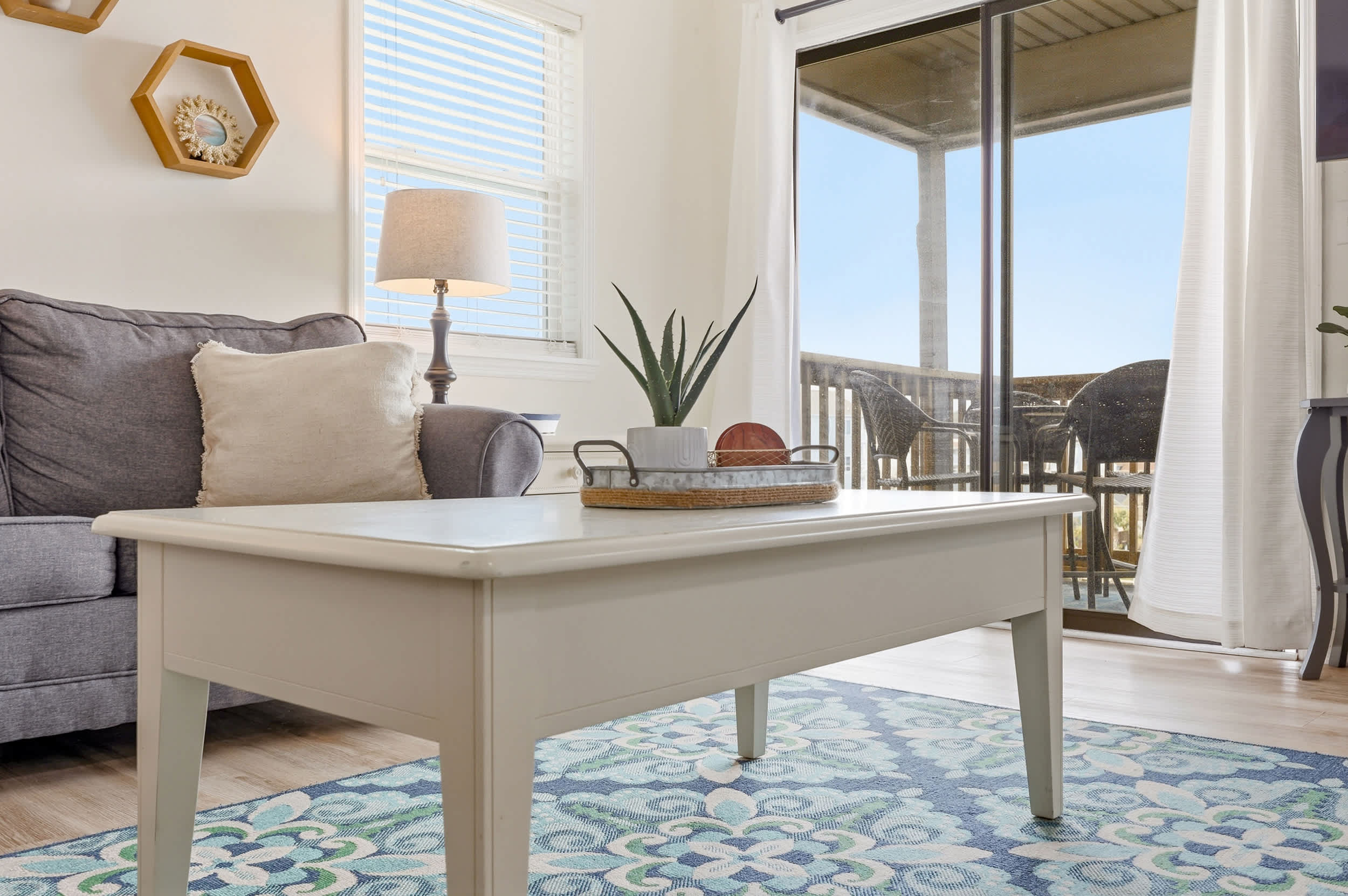 Ocean Terrace Modern Villa Steps to Sea