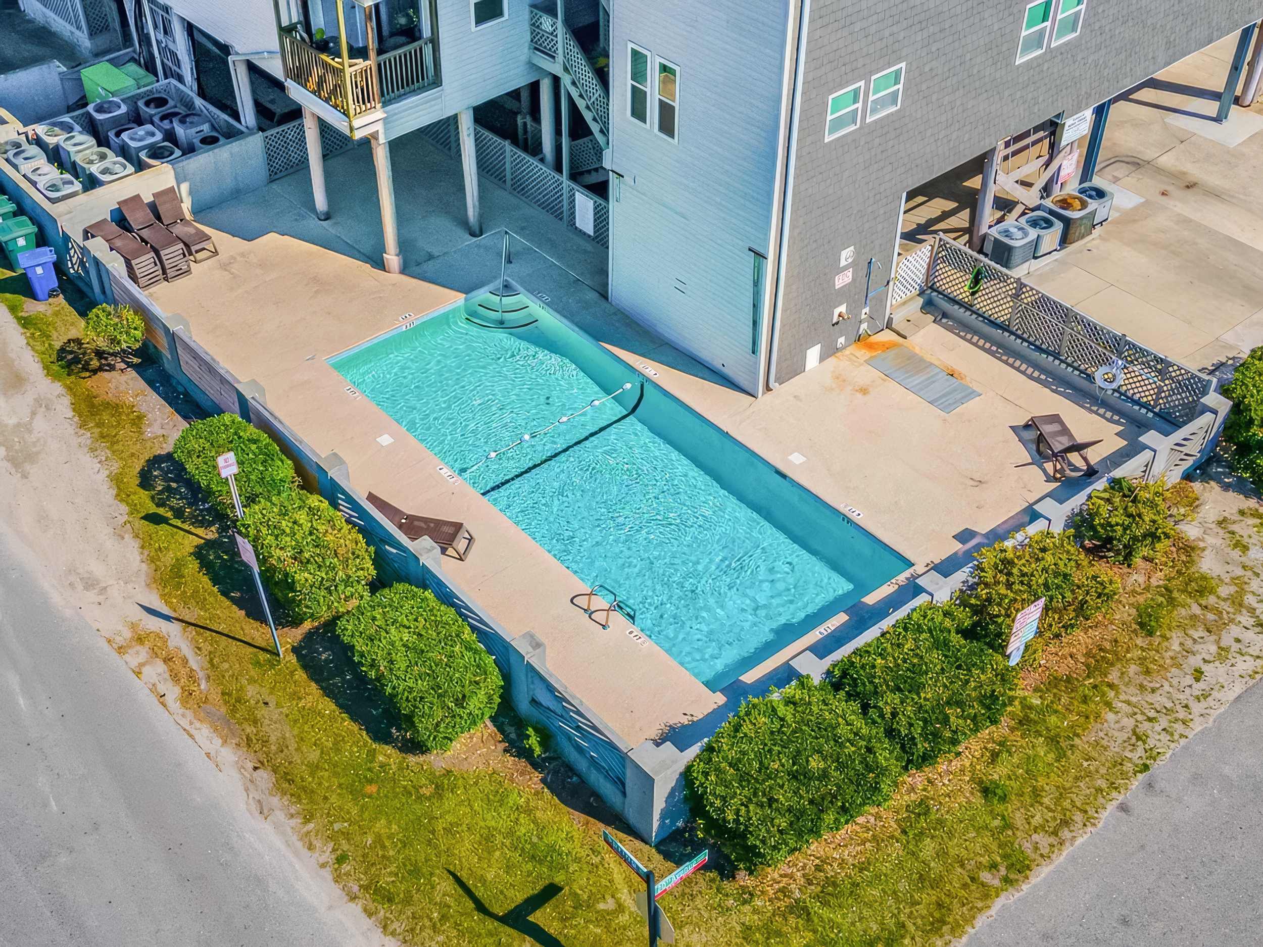 Ocean Terrace Modern Villa Steps to Sea