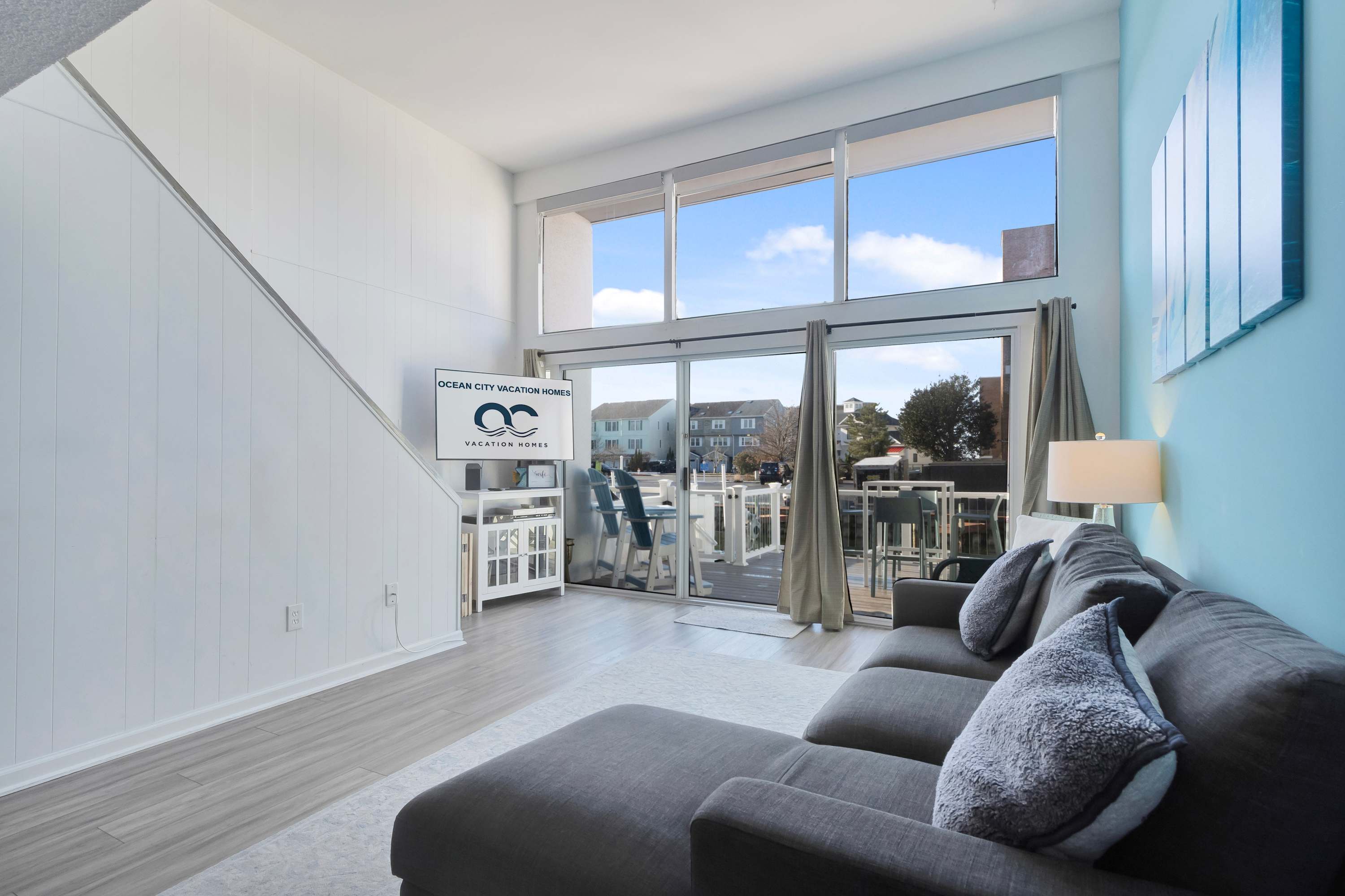 765 Deer Point, 3BR townhome, Amazing views from deck with 2 parking spaces
