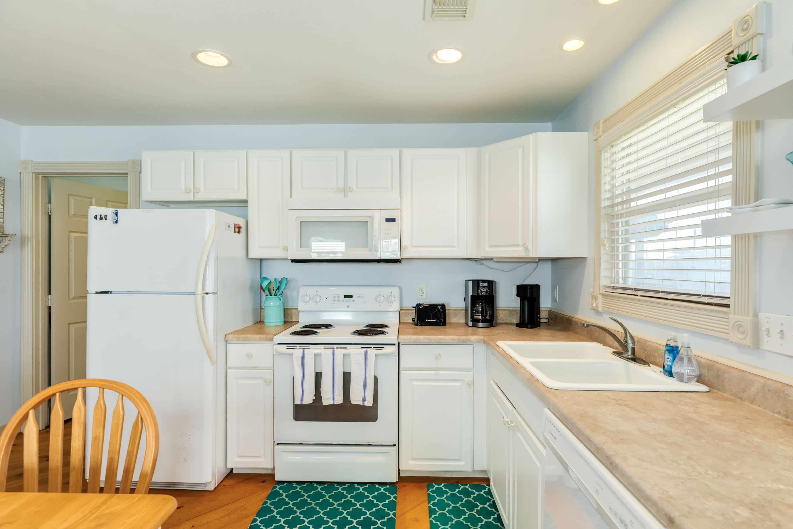 Shore Leave Sun Sand Zero Responsibilities 8