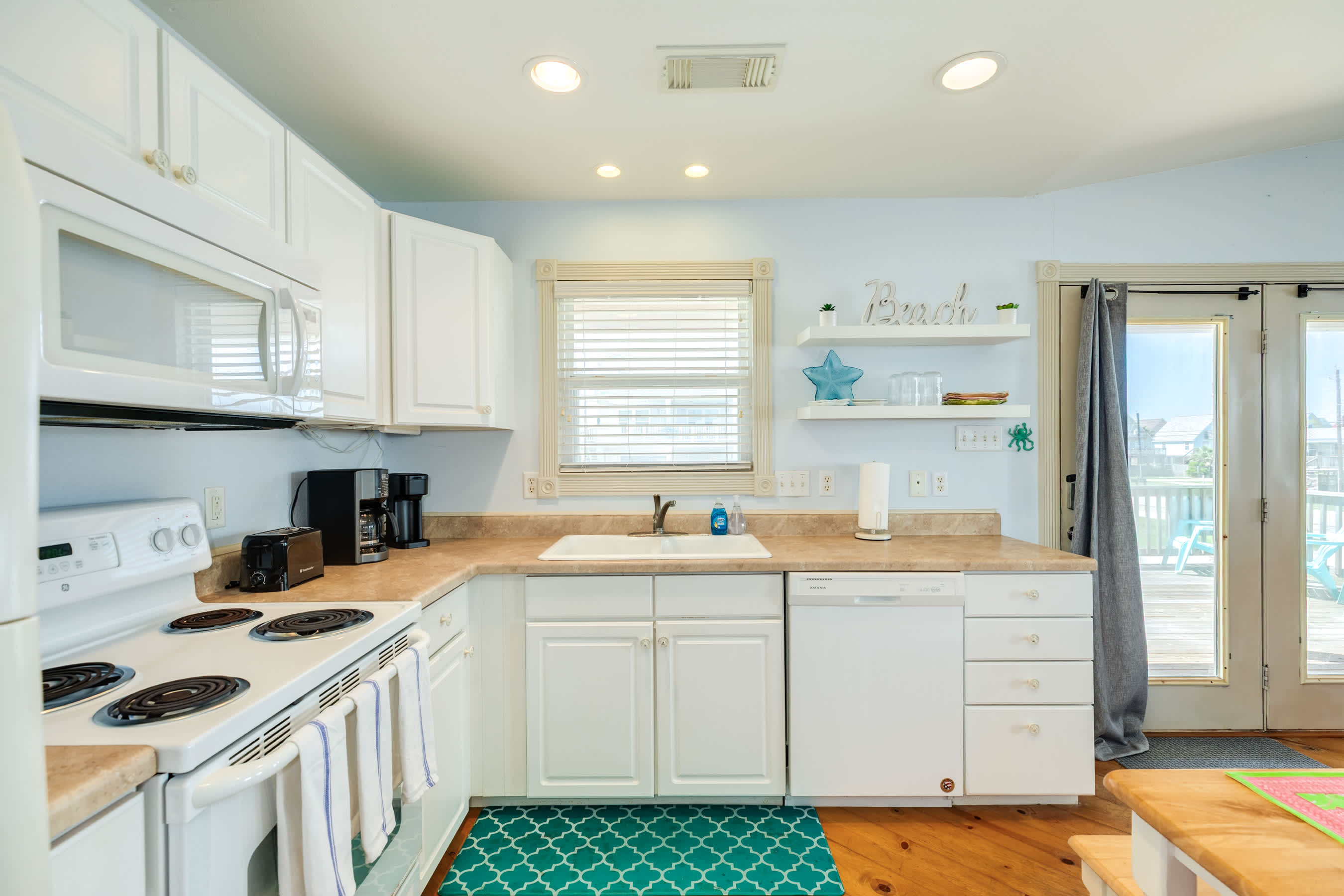 Shore Leave Sun Sand Zero Responsibilities 9