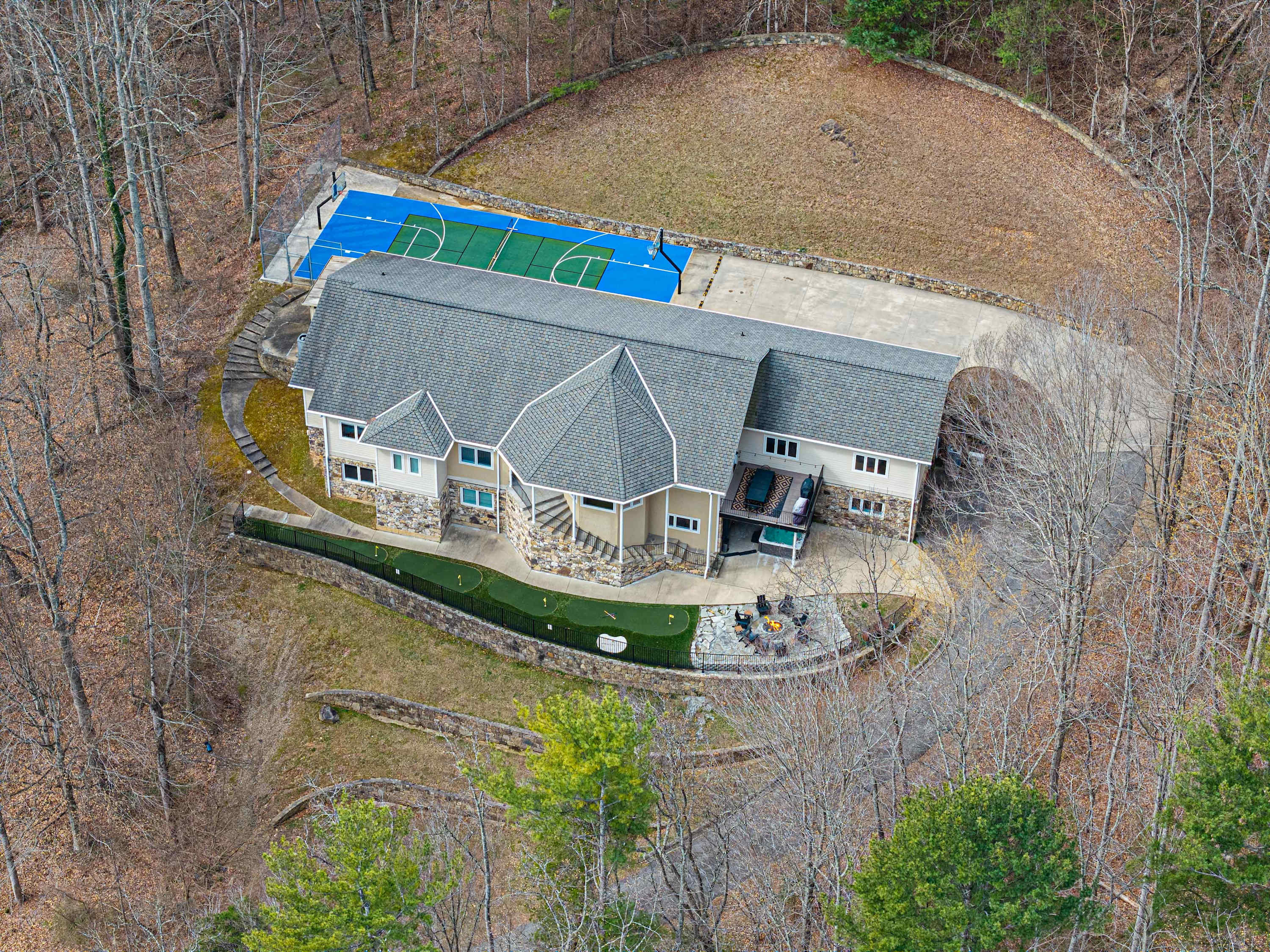 7k SqFt Estate - Epic Amenities & Fun - Sleeps 20 — Biltmore Forest, NC — vacation rental