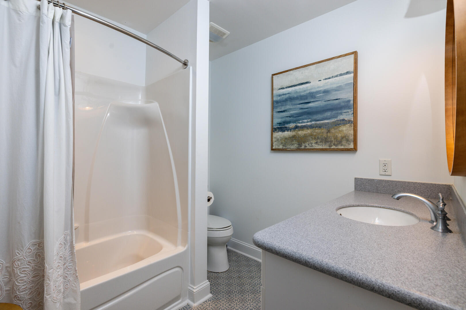 Shared guest bathroom