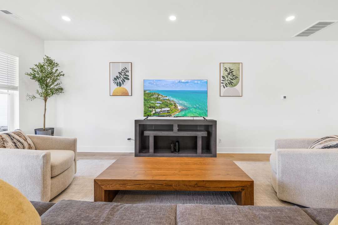 Casa Blanca Luna Showstopper Sea View Home