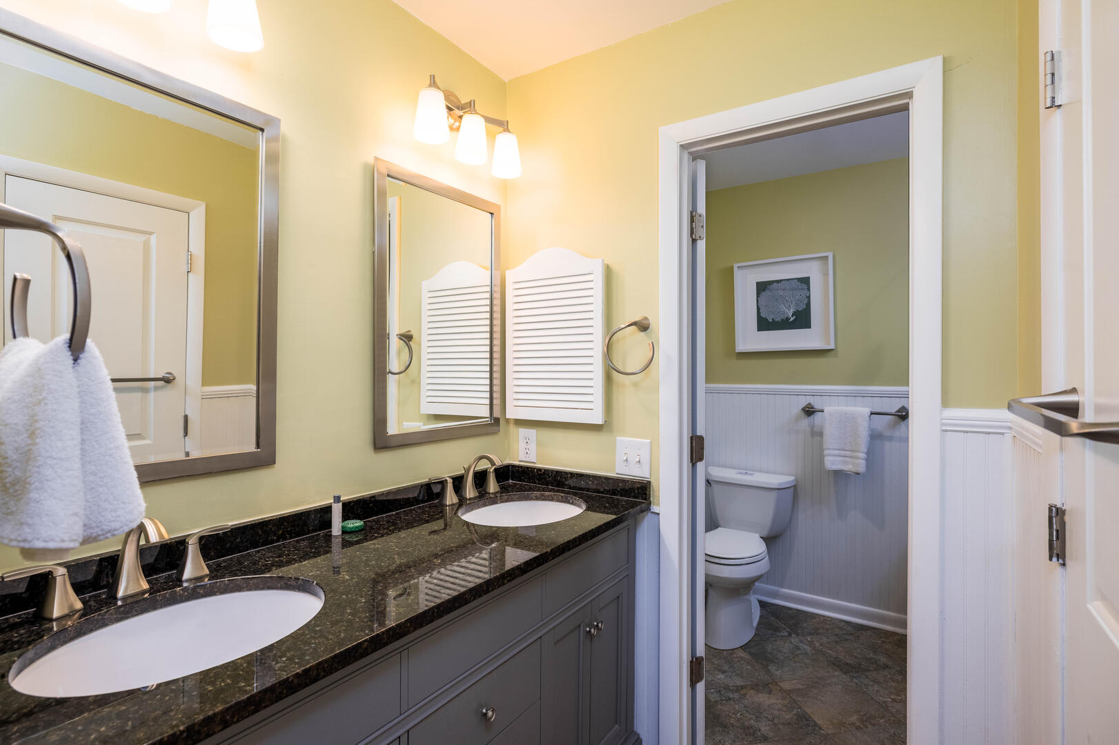 Primary bedroom with en suite bathroom