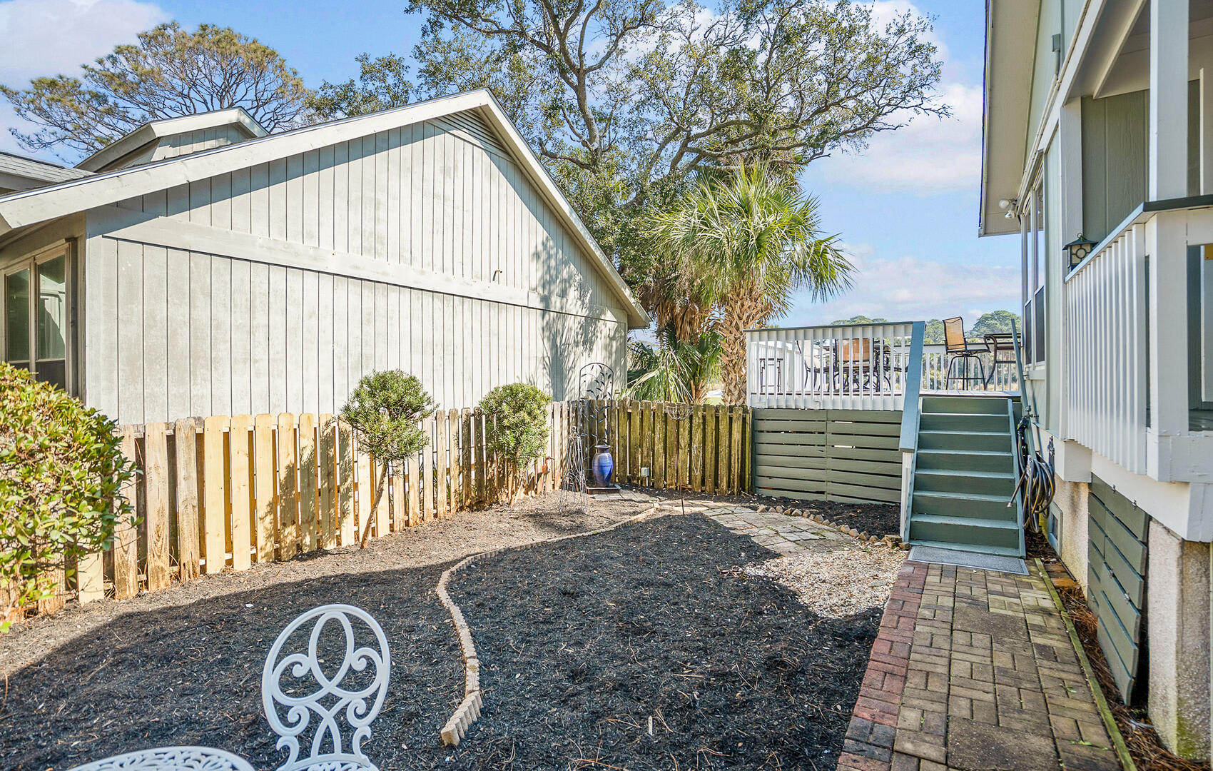 Fenced-in side courtyard