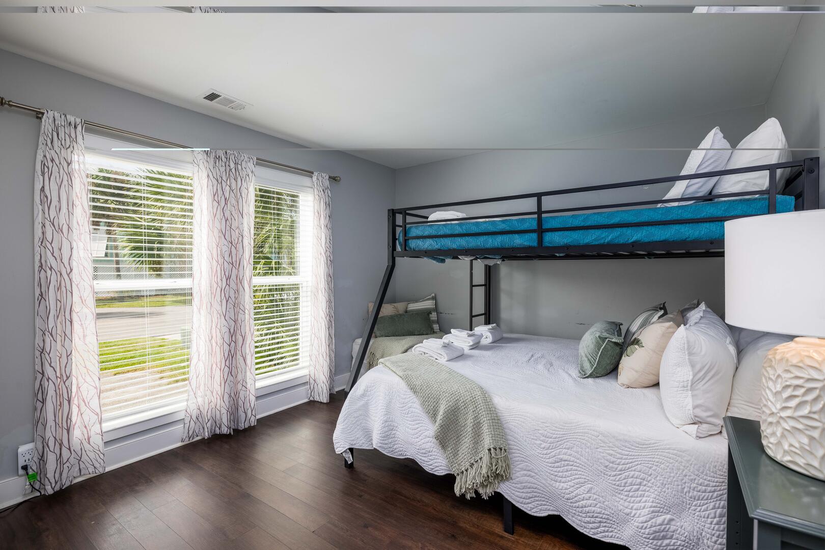 Bunk bedroom