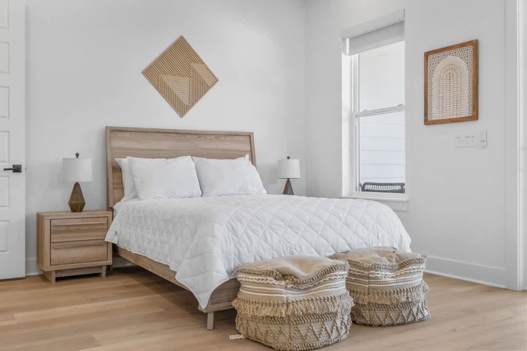 10 Bedrooms Sleeps 32