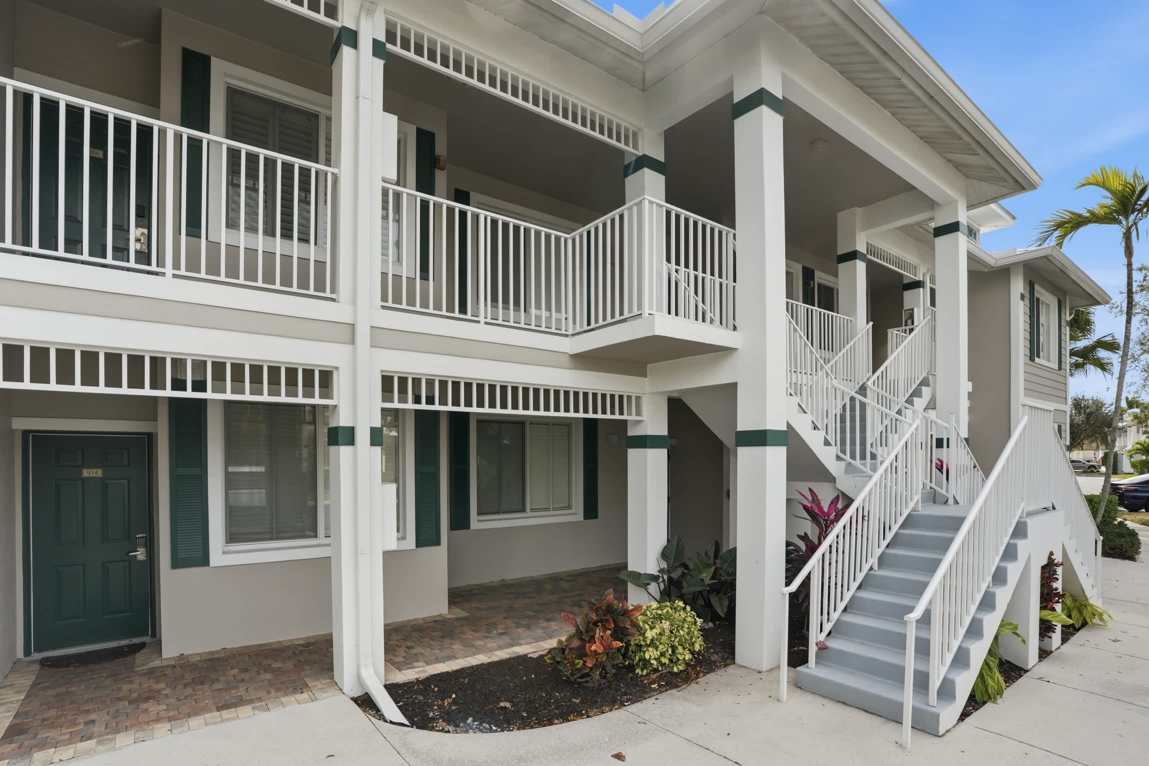 926 End Unit 3BR Retreat Golf Water Views | Photo 9