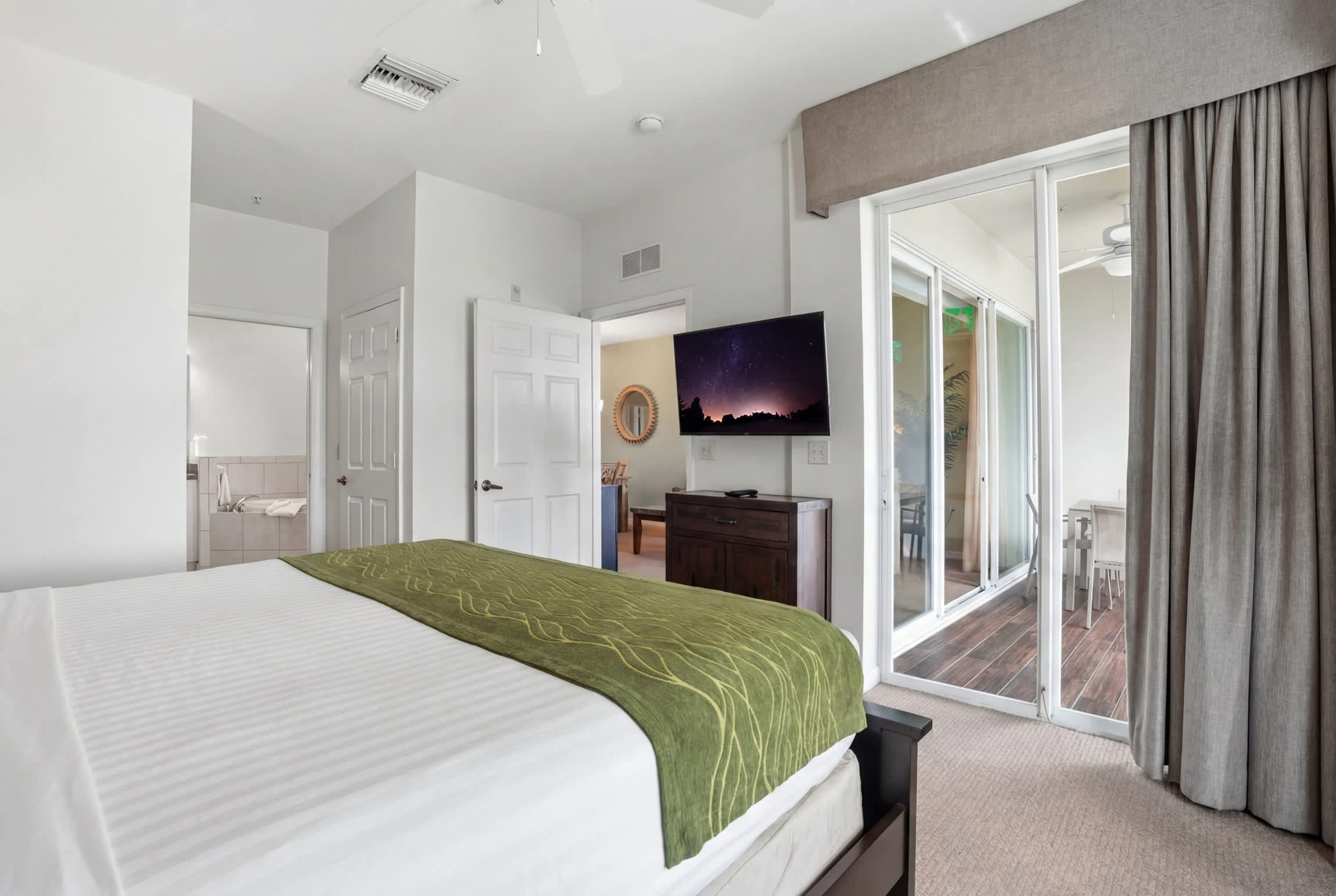 926 End Unit 3BR Retreat Golf Water Views | Photo 22