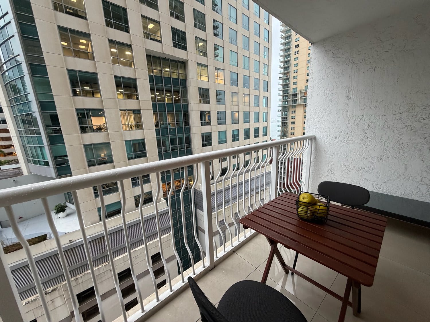 Prime Brickell Location - City View Studio & Parking