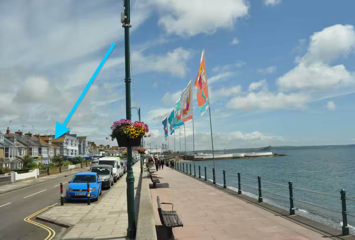 SeaDreamz –Stylish Seafront Retreat in Penzance — Penzance, England — vacation rental