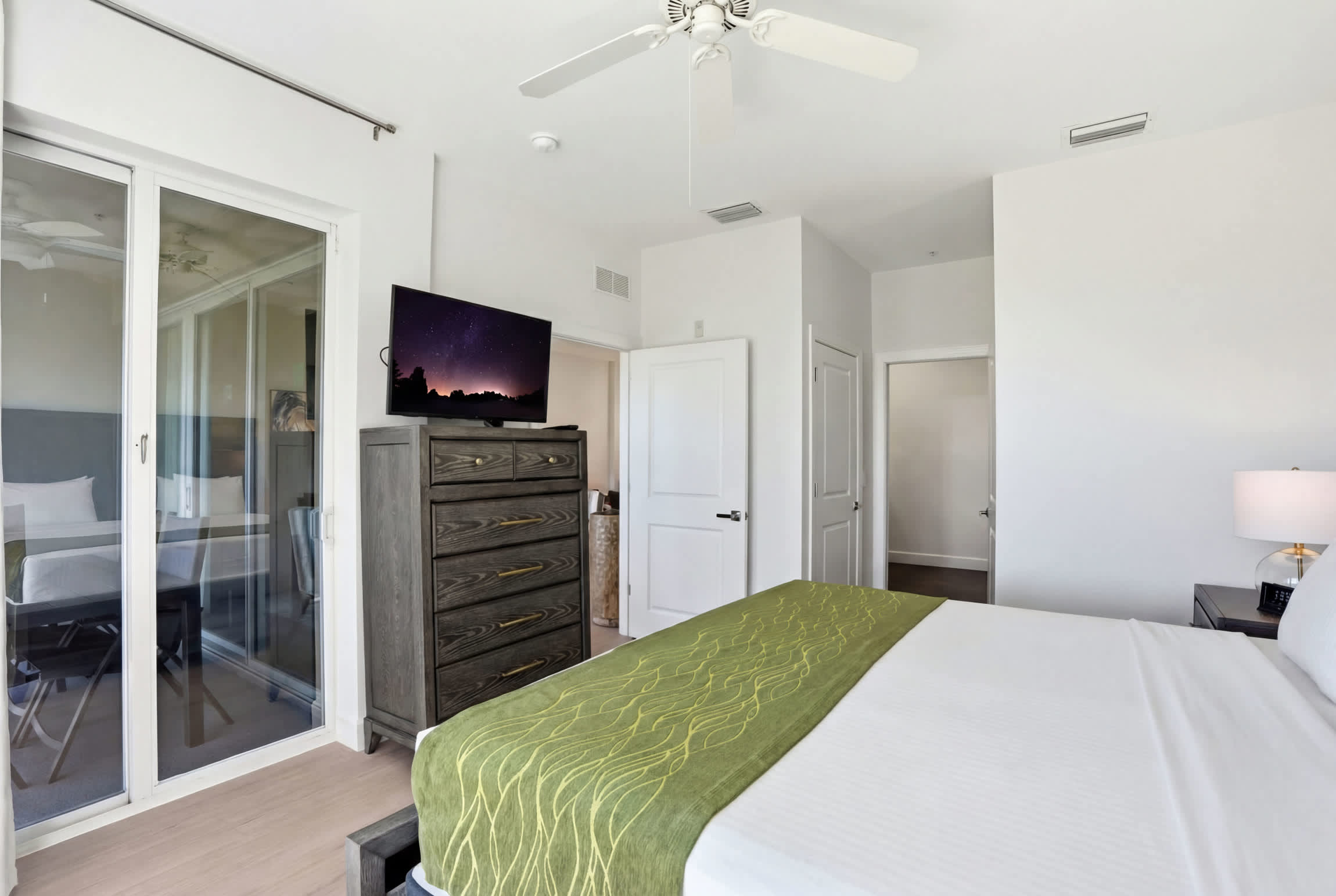 521 Spectacular Golf Views Renovated Sleeps 6 | Photo 25