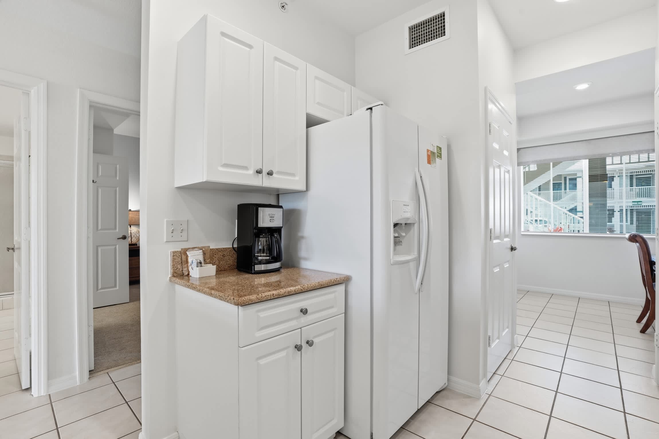 412 Lake and Fountain Views First Floor | Photo 10