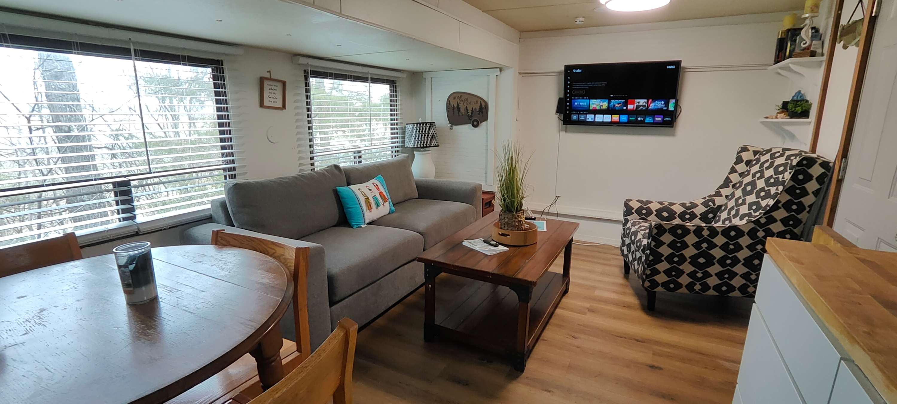 Fully furnished, short &  mid term Columbia KY photo 4