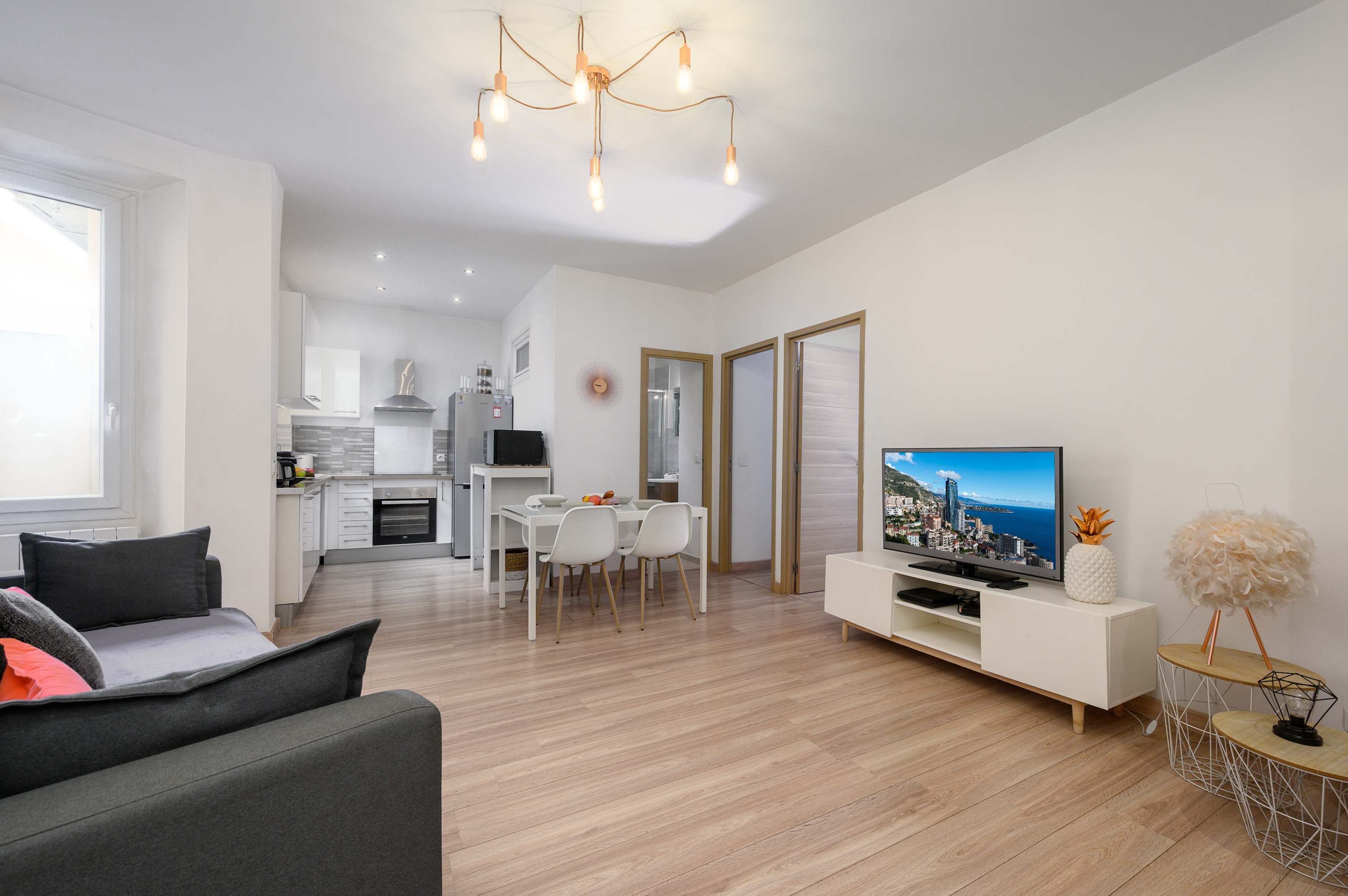 Le Smolett - Spacieux T3 proche gare & mer — Nice, Provence-Alpes-Côte d'Azur — vacation rental