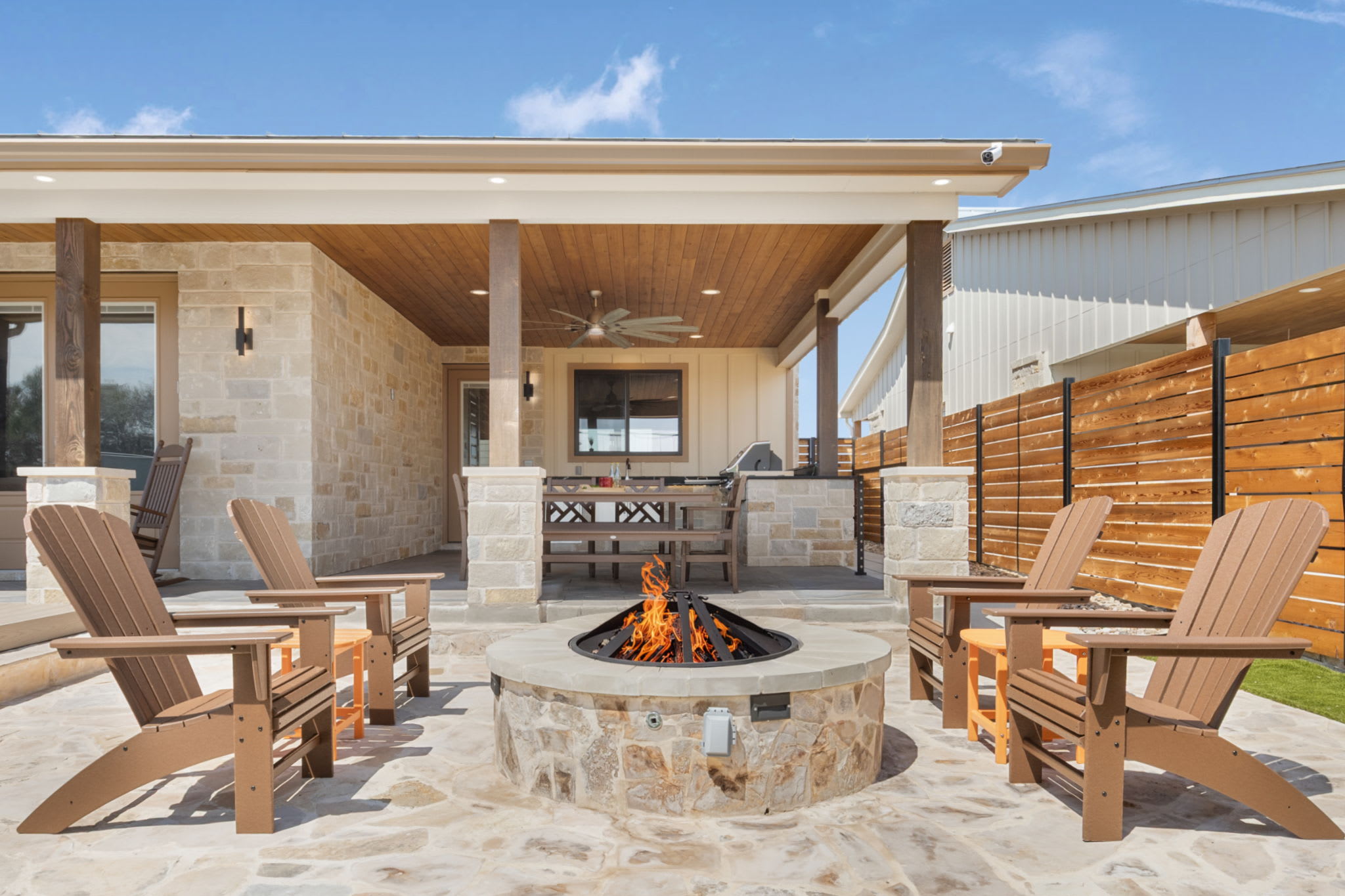 Luxury 3BR with Hot Tub, Outdoor Kitchen & Firepit | Photo 3