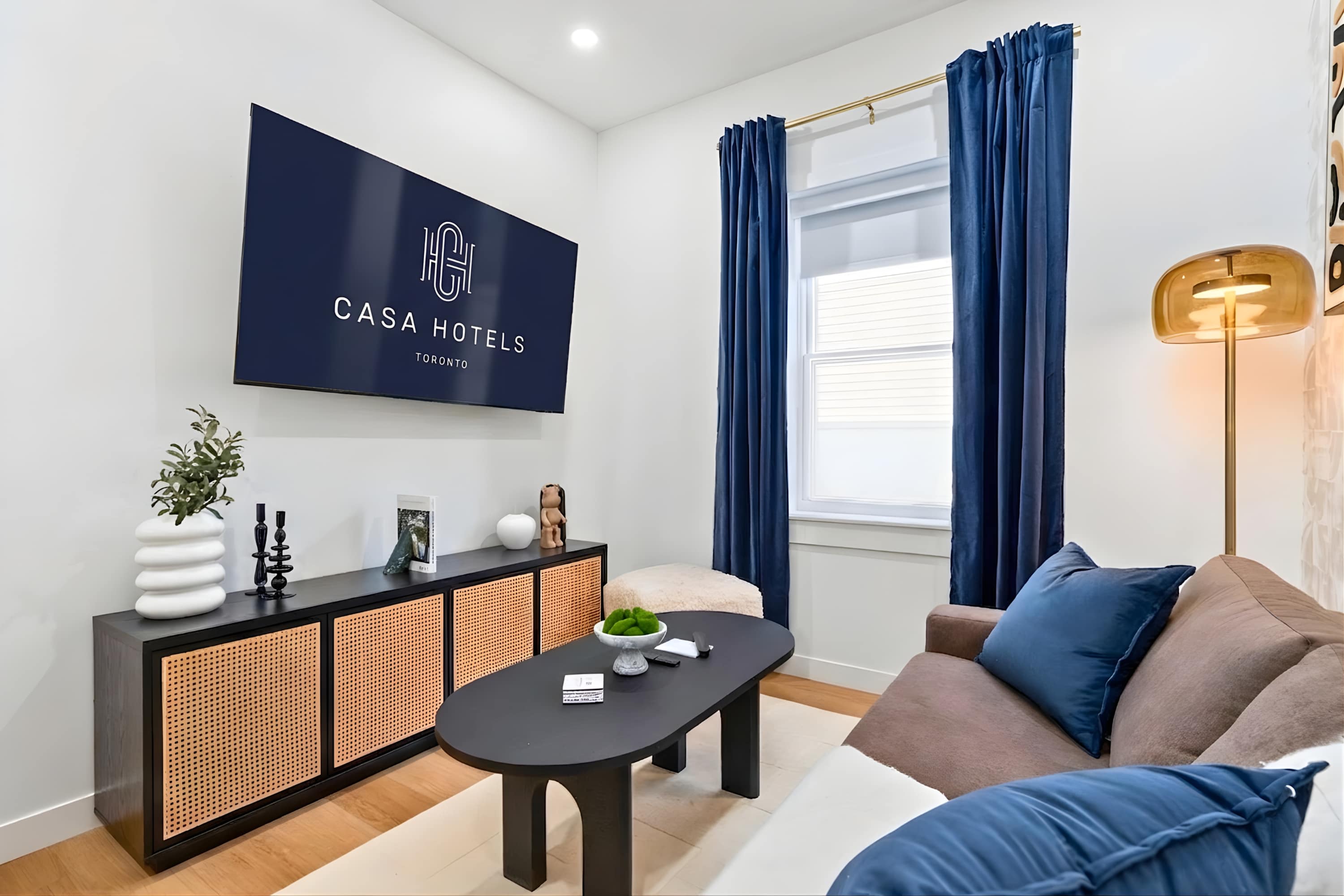 Featured Property The McCaul Brand New Group Suite Heart of DT