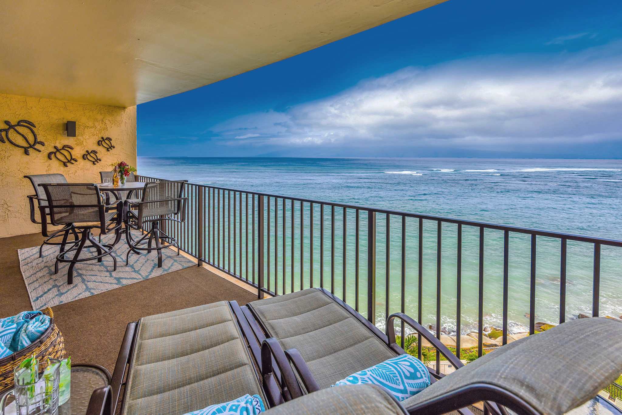 Oceanfront Modern Coastal Remodel - Serene Sunsets & Relaxation on Large Lanai — Lahaina, HI — vacation rental