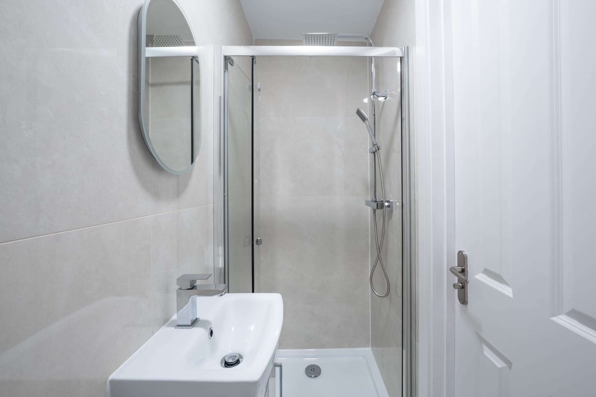 Bright Studio in Knightsbridge in Beaufort Gardens SW3 1QH - Property image 8 - VivreStays