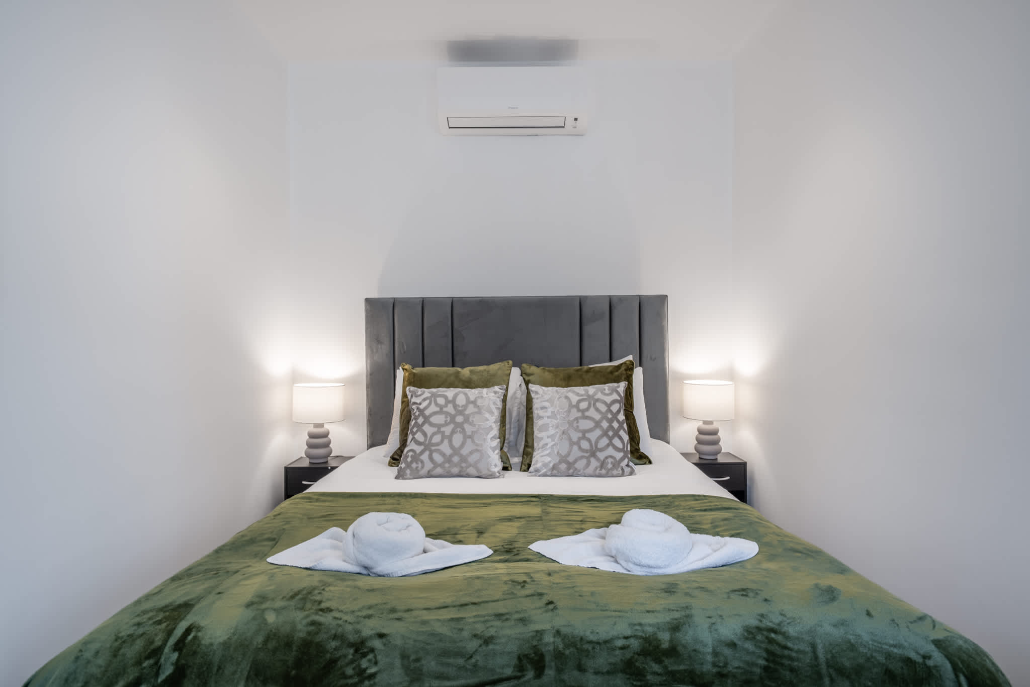 Charming One Bedroom Flat in Knightsbridge serviced apartment - UK - VivreStays