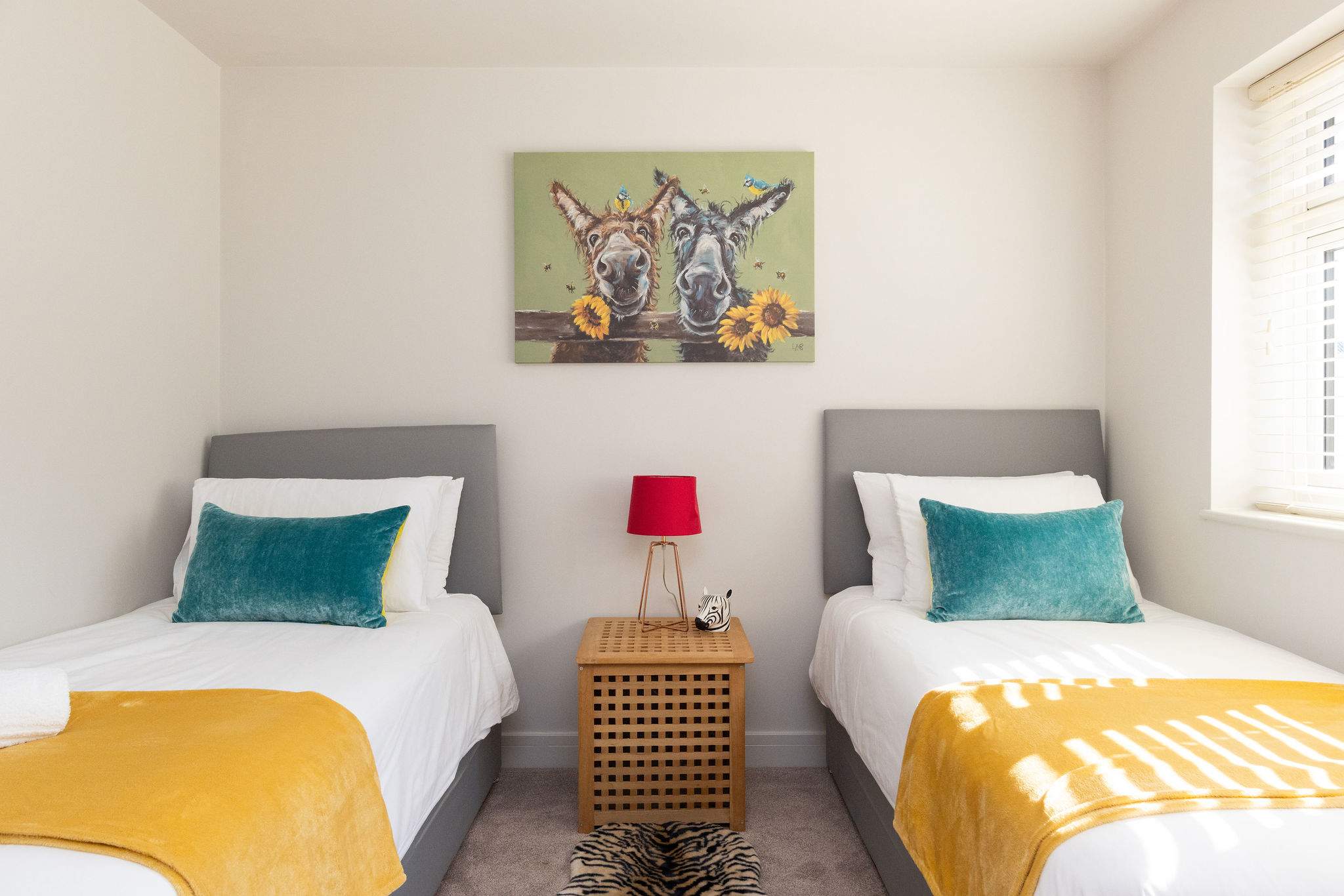 Family-friendly seaside retreat with flexible sleeping spaces, ideal for groups and relaxed coastal getaways.