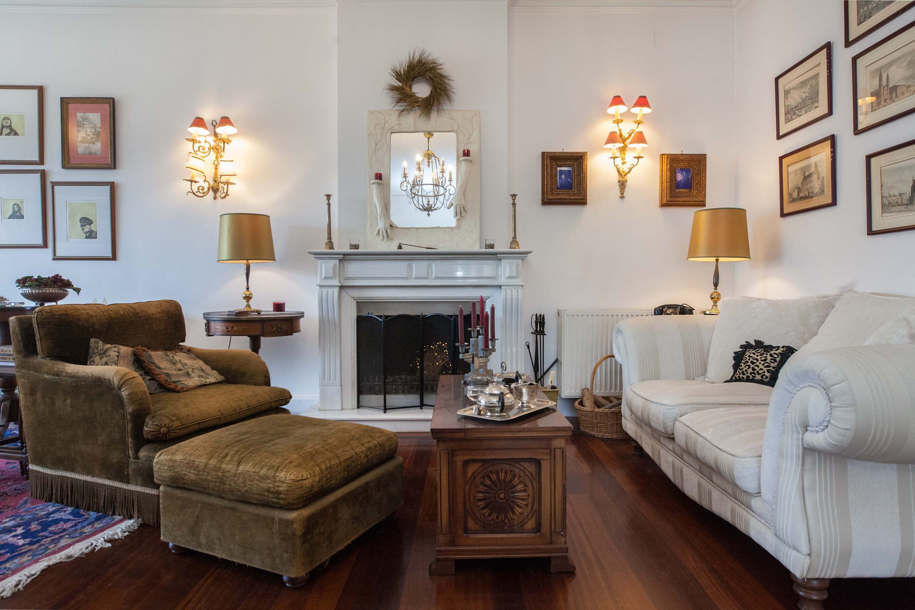 Chalandri 3 Bd Beautiful Classical Residence in Athens — photo 2