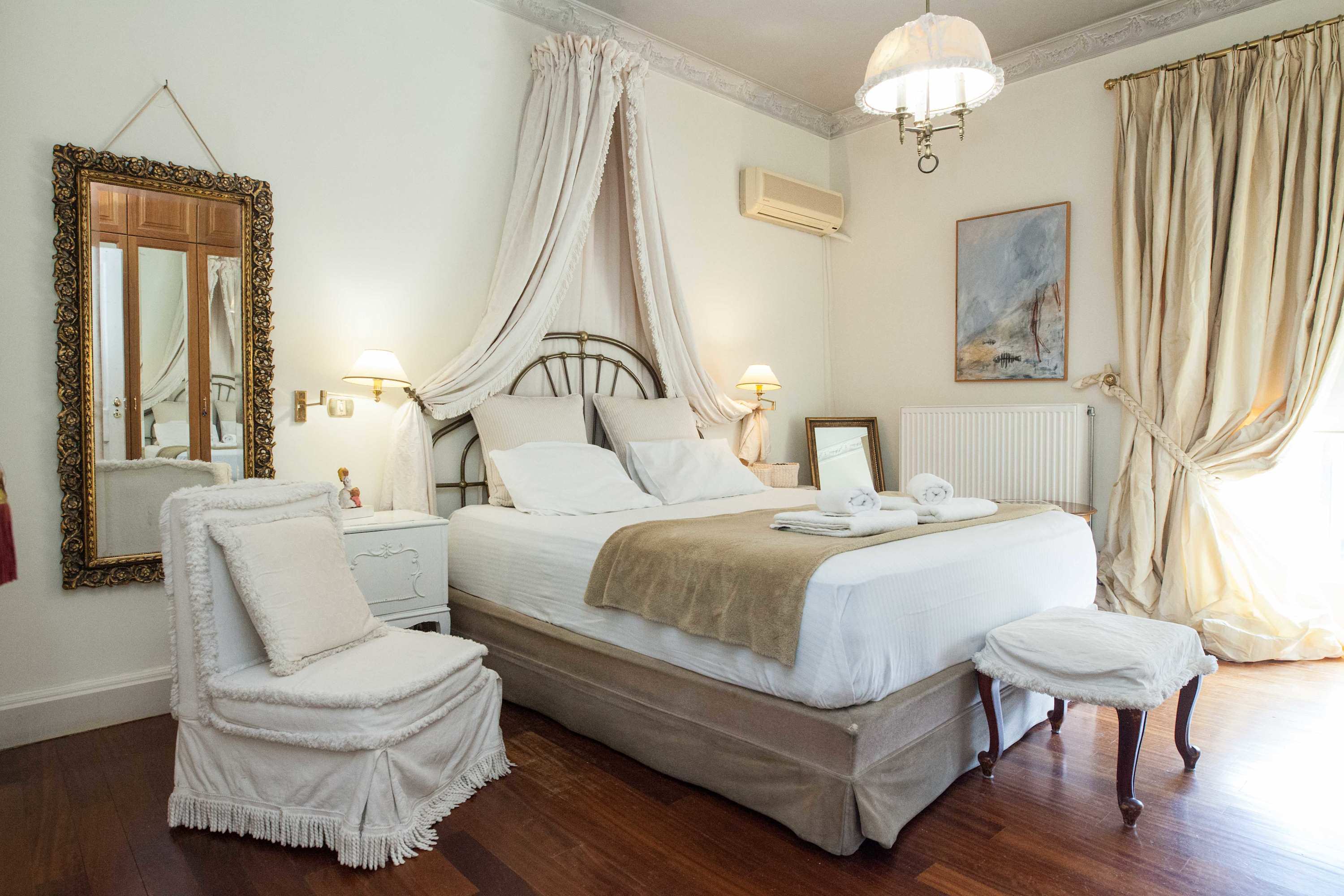 Chalandri 3 Bd Beautiful Classical Residence — holiday rental in Athens