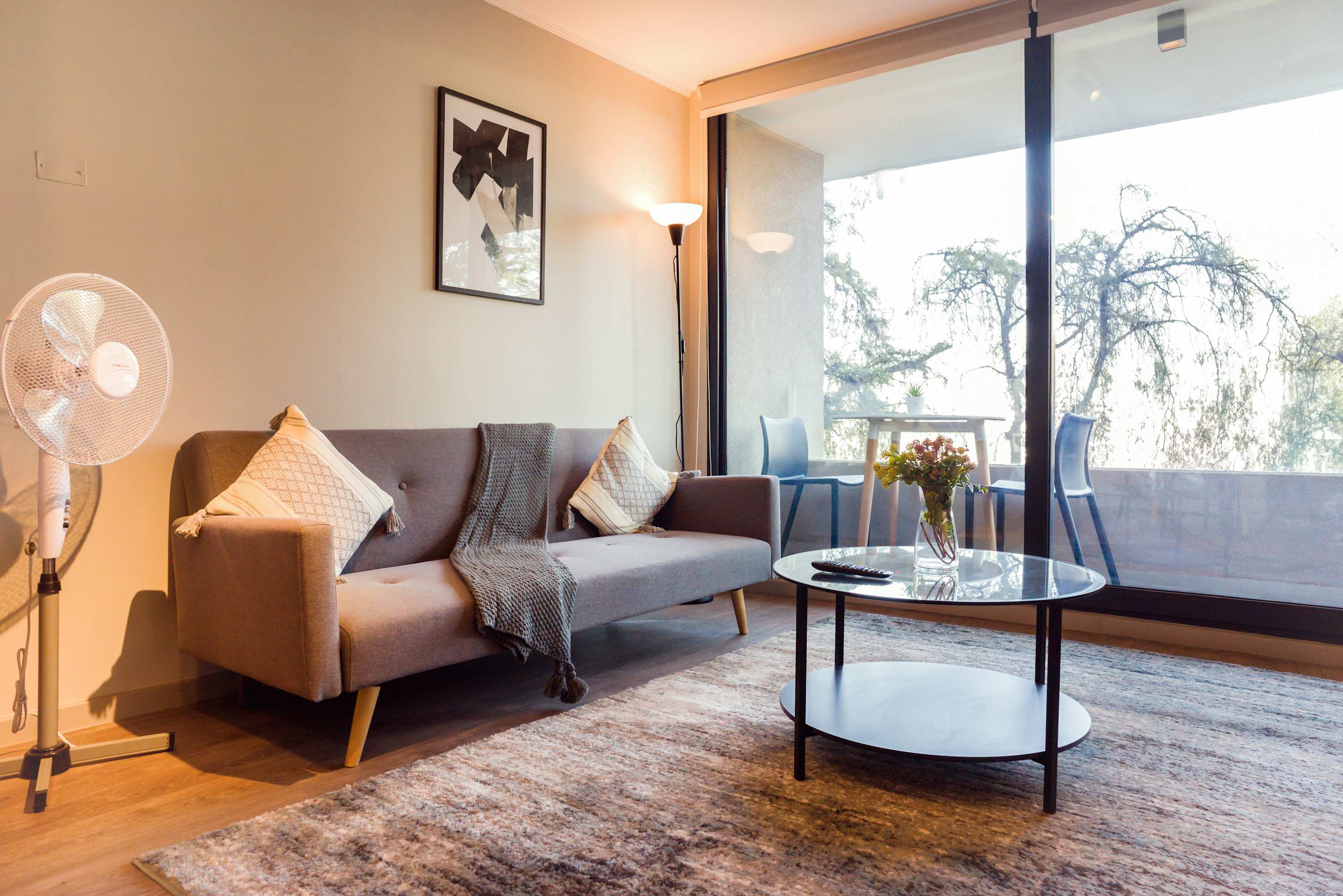 Modern 1BR Urban Oasis in Providencia | Chic Stay